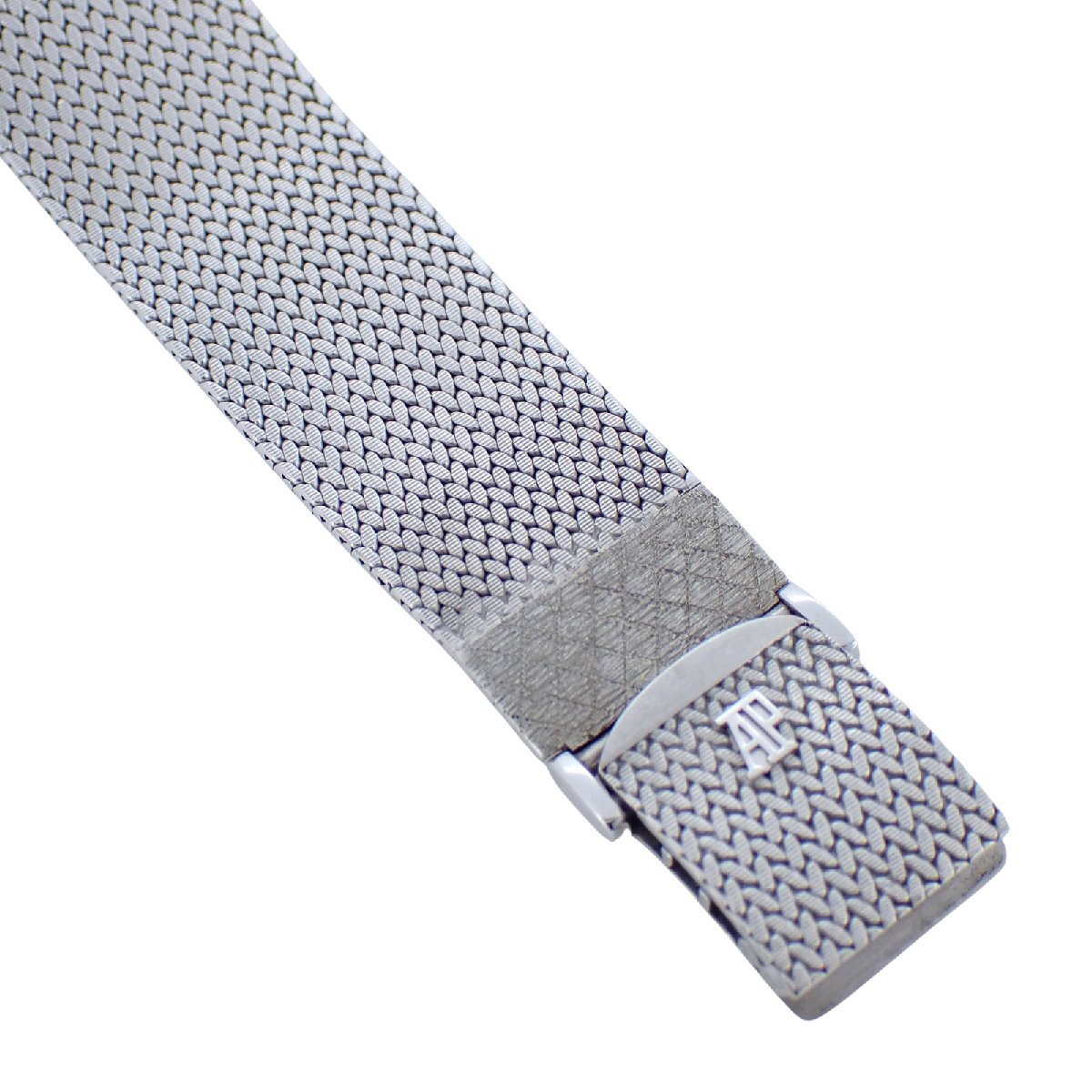 Audemars Piguet Cobra 12-Diamond Black Dial · 18K White Gold · Cal. 2090 Manual Wind · Integrated Bracelet Vintage Watch