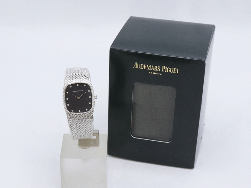 Audemars Piguet Cobra 18K White Gold · Black 12-Diamond Dial · 76.7g · Integrated Bracelet Vintage Watch