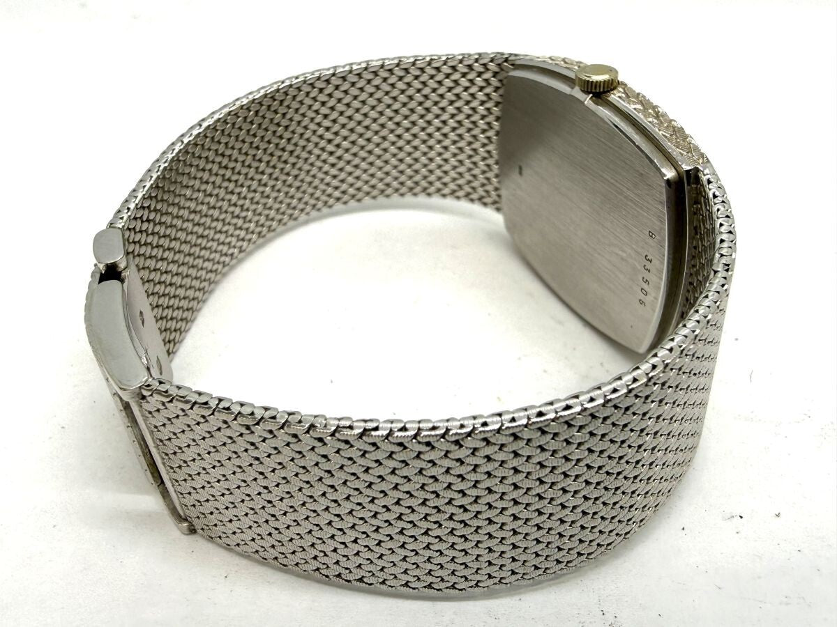 Audemars Piguet Cobra 18K White Gold · Black 12-Diamond Dial · Cal. 2090 · 82.9g Manual-Wind Integrated Bracelet Watch