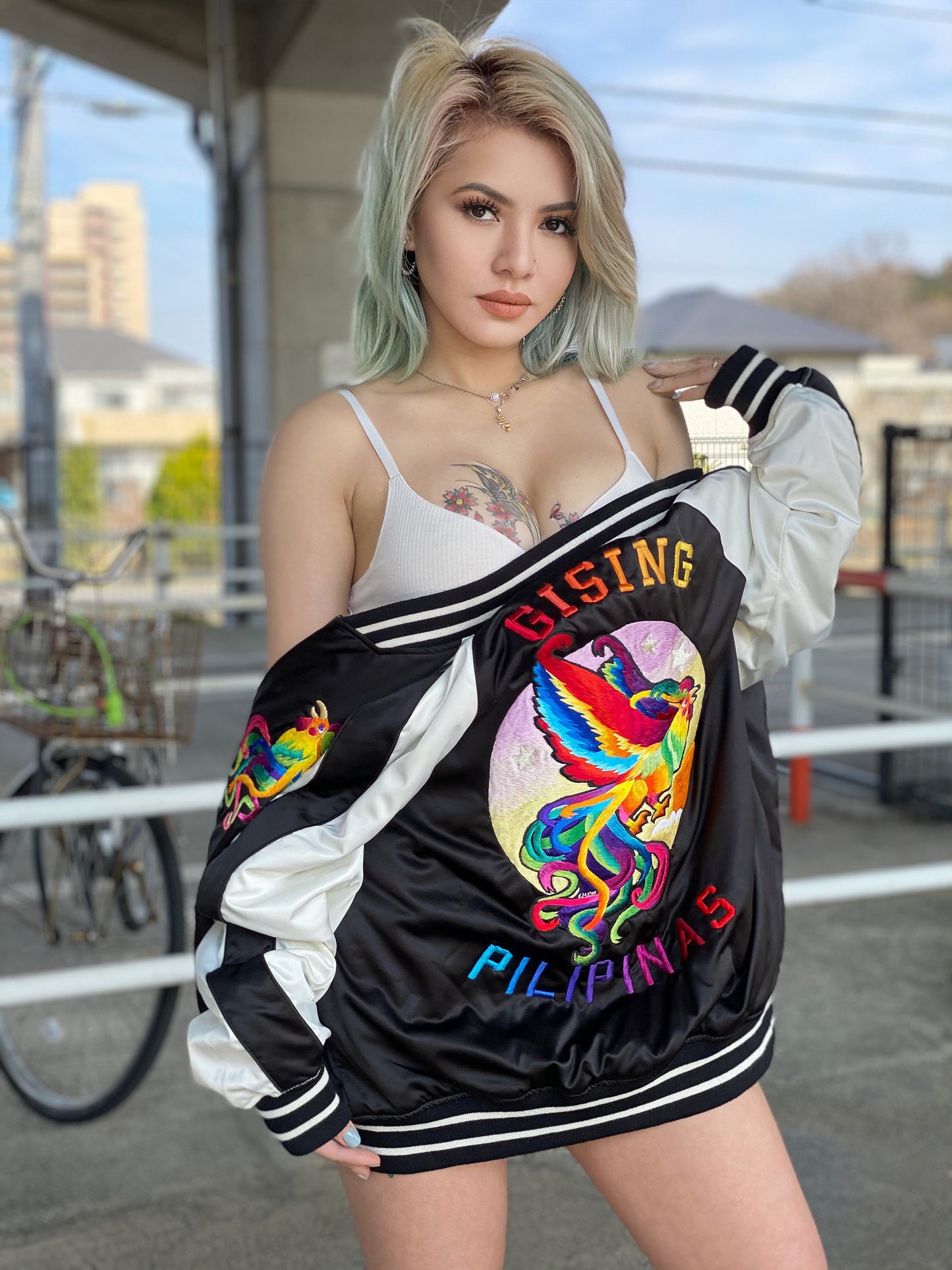 Gising Pilipinas Japanese Custom Made Souvenir Embroidered Jacket ( Size : L )