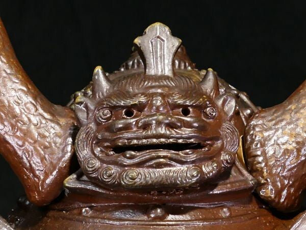 Bizen Ware Kabuto Helmet Okimono (Approx. 47 cm) | Samurai Helmet Sculpture | Japanese Ceramic Display Art Object