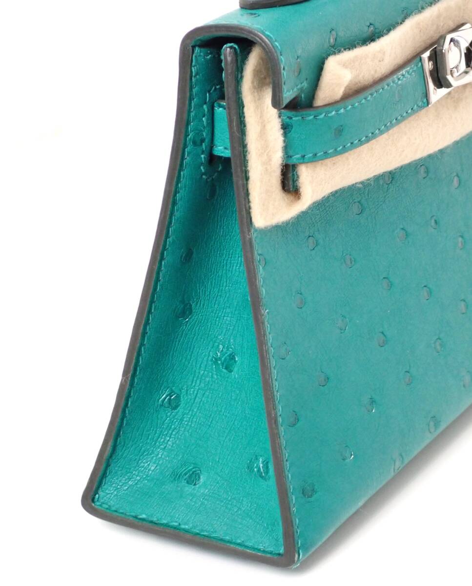 Hermès Mini Kelly II Ostrich Vert Veronese 20cm – Palladium Hardware – 2023 Unused N Condition – Rare Exotic Collector Piece