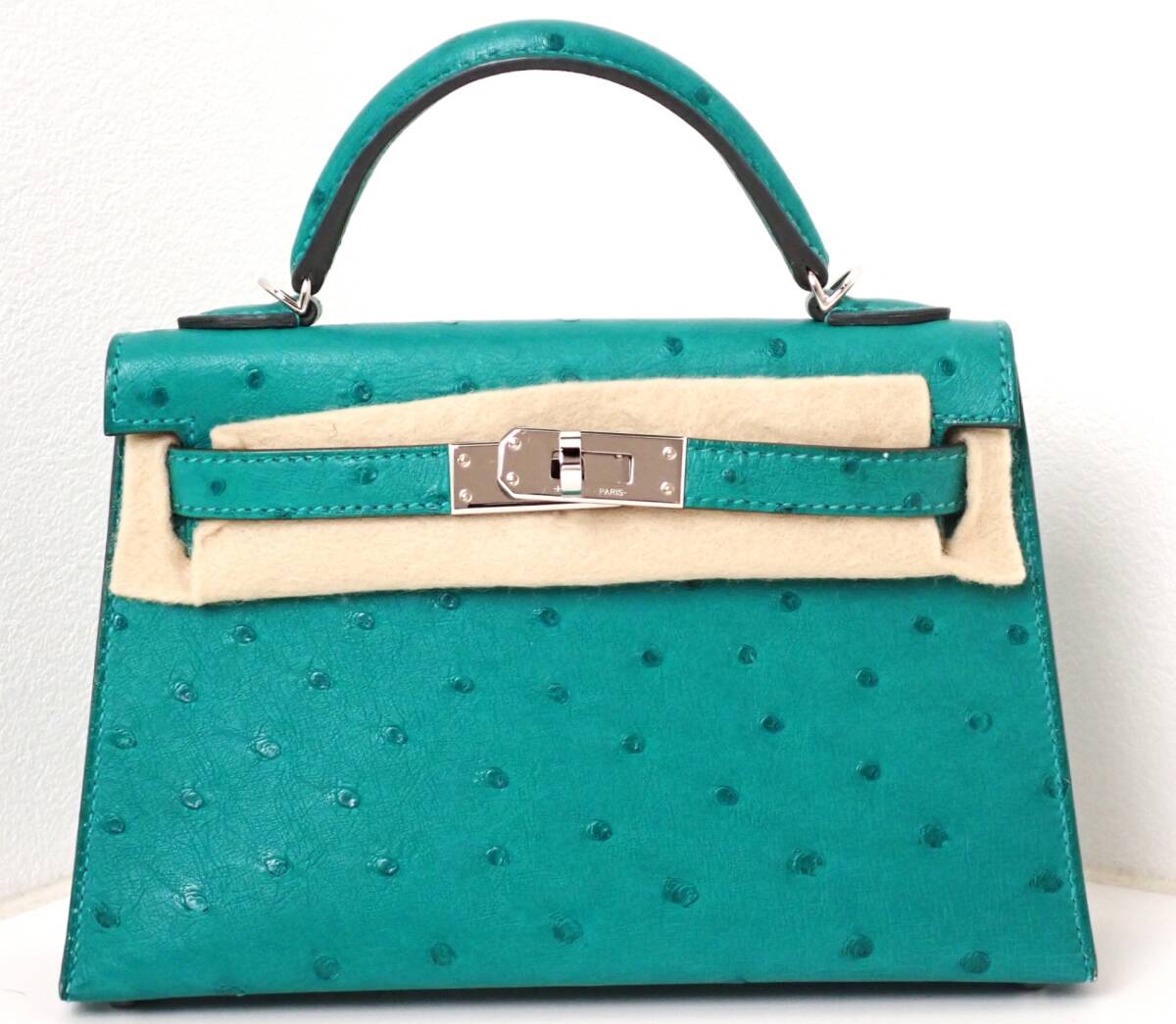 Hermès Mini Kelly II Ostrich Vert Veronese 20cm – Palladium Hardware – 2023 Unused N Condition – Rare Exotic Collector Piece