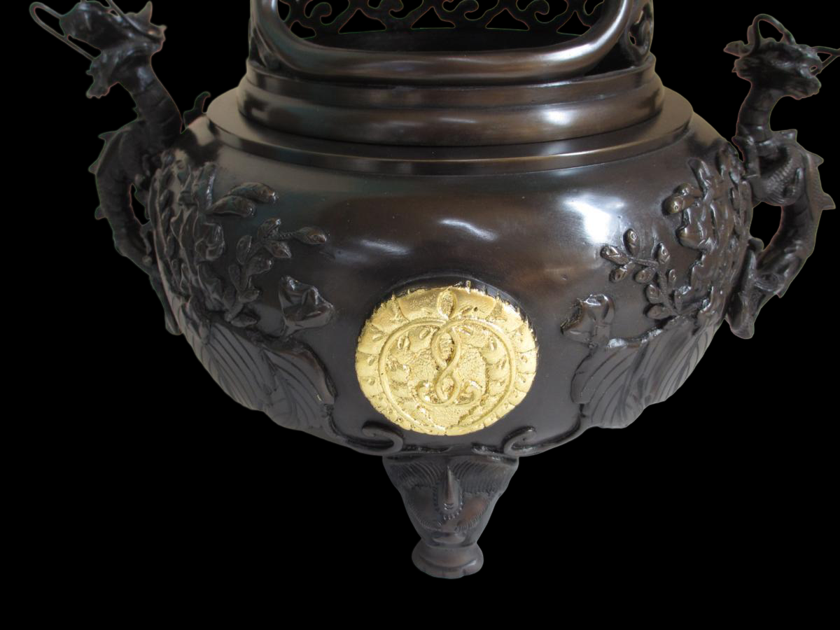 Monumental Bronze Shishi / Dragon Ryu Kōro Incense Burner — Temple / Shrine Courtyard Grade (10‑go Scale)