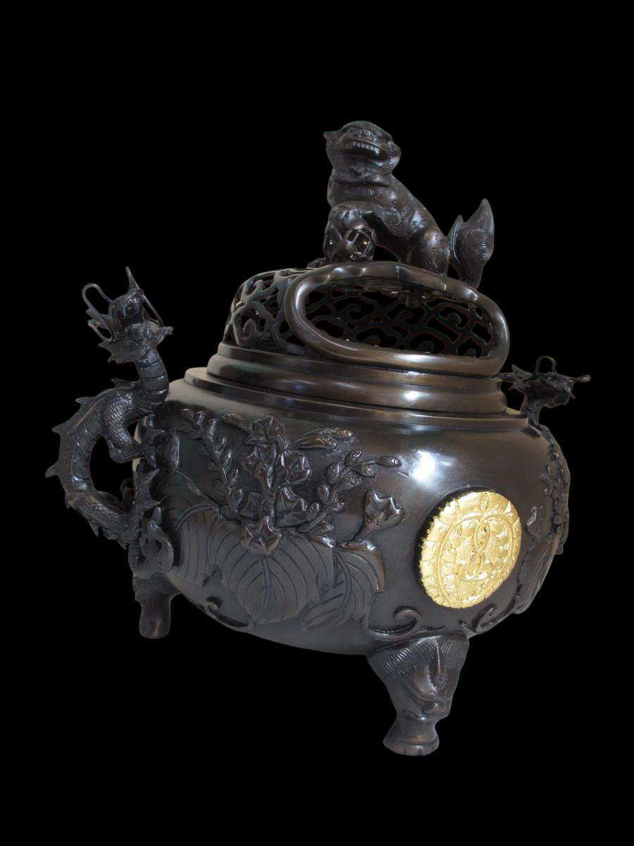 Monumental Bronze Shishi / Dragon Ryu Kōro Incense Burner — Temple / Shrine Courtyard Grade (10‑go Scale)