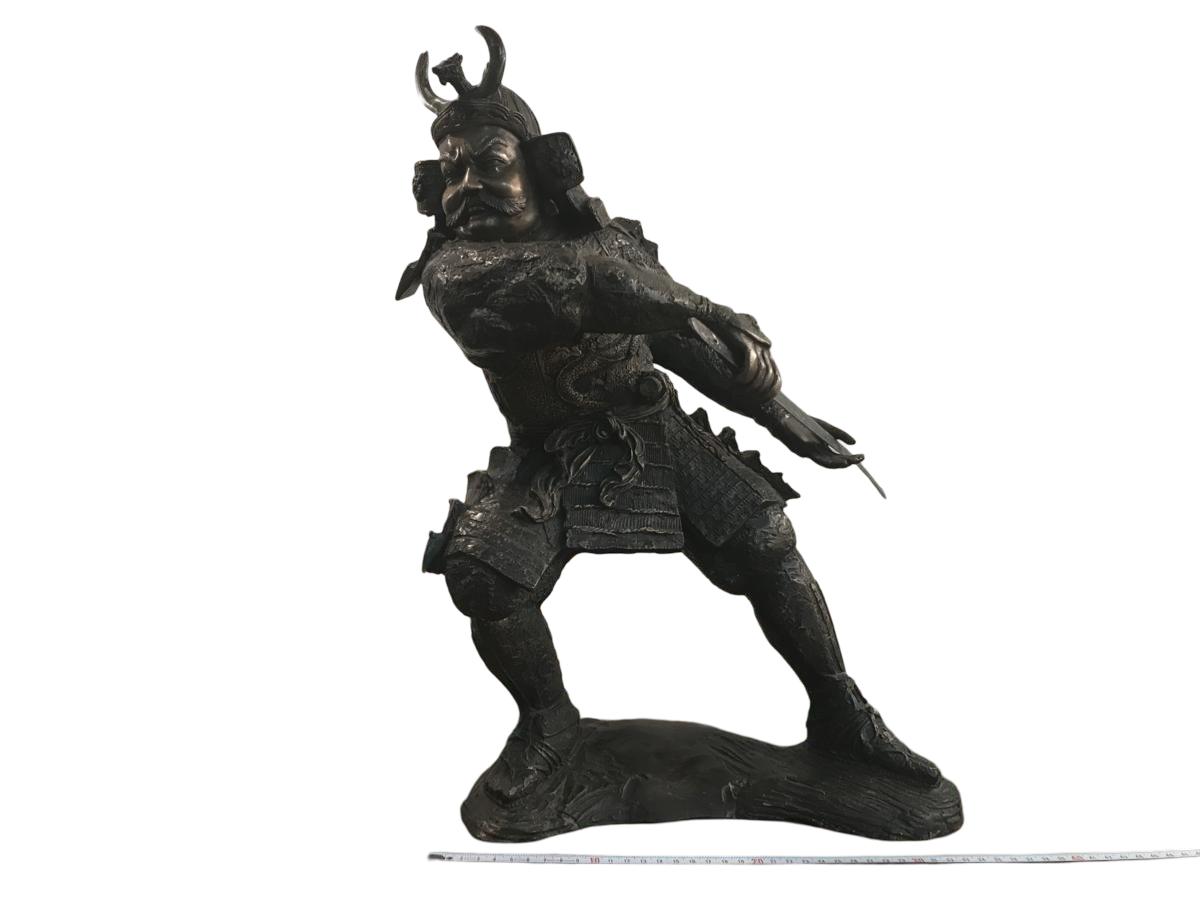 Uesugi Kenshin Samurai Warrior Bronze Sculpture | Dynamic Sengoku Warlord Figure | Heavy Metal Statue, 52 cm (15.6 kg)