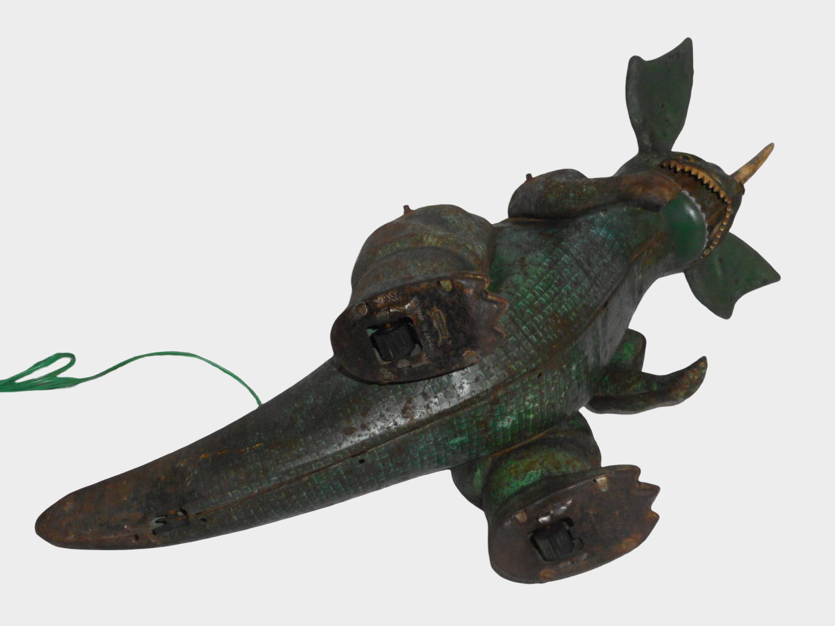 Bullmark Baragon Electric Walking Tin Kaiju | Showa-Era Ultraman Monster with Controller