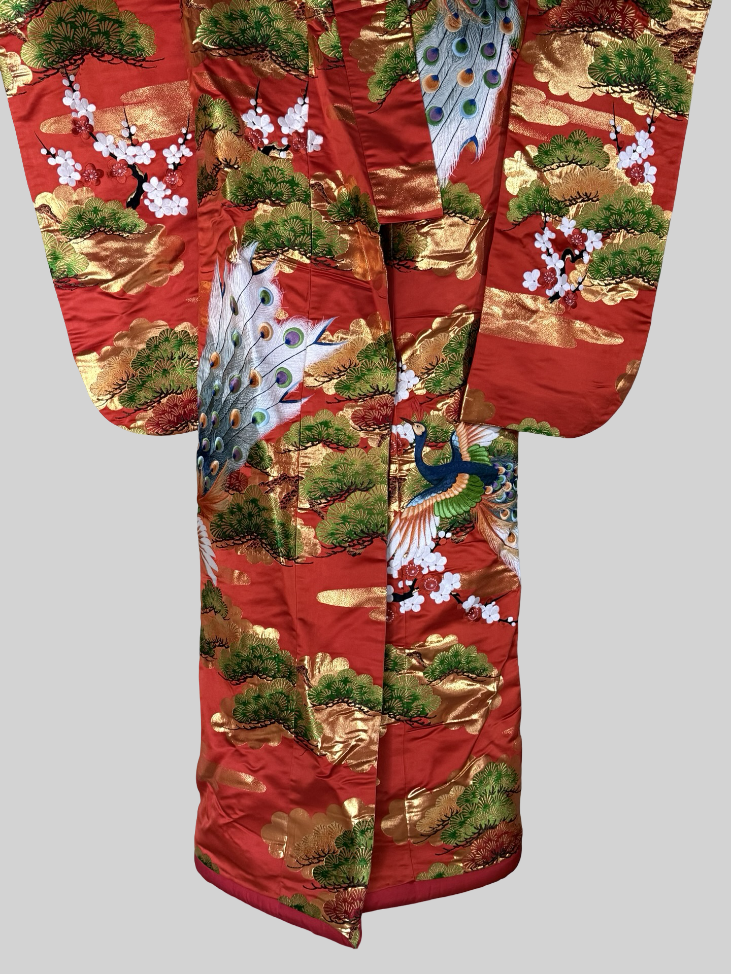 Vintage Uchikake Wedding Kimono Phoenix Silk Embroidered Bridal Robe Japanese Red Gold Brocade Crane Kimono Gown