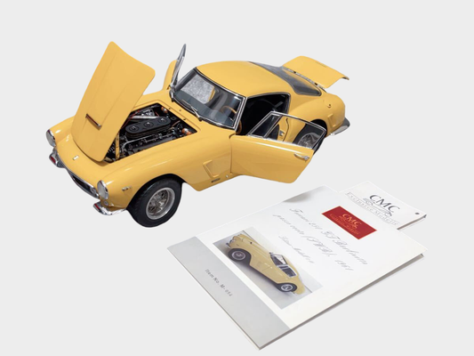 CMC 1:18 Ferrari 250 GT Berlinetta SWB 1961 Passo Corto Yellow Premium Diecast Opening Panels Collector Model