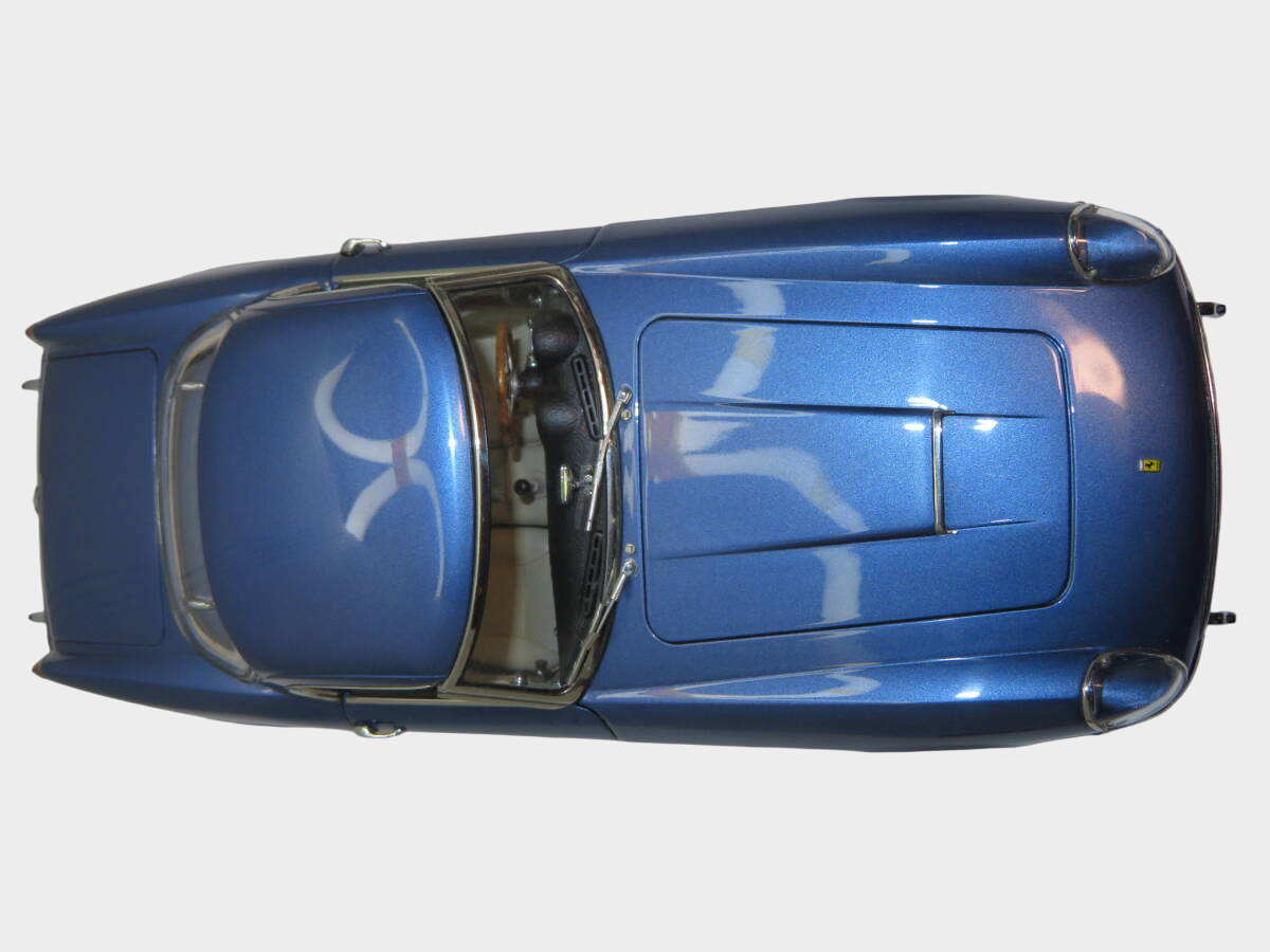 CMC 1:18 Ferrari 250 GT California Spider SWB 1960 M-092 M.Blue Premium Collector Diecast Model Boxed