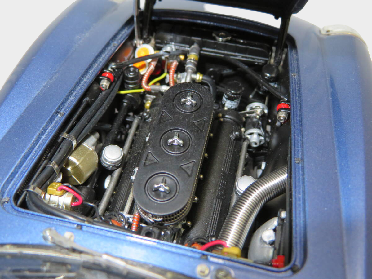 CMC 1:18 Ferrari 250 GT California Spider SWB 1960 M-092 M.Blue Premium Collector Diecast Model Boxed