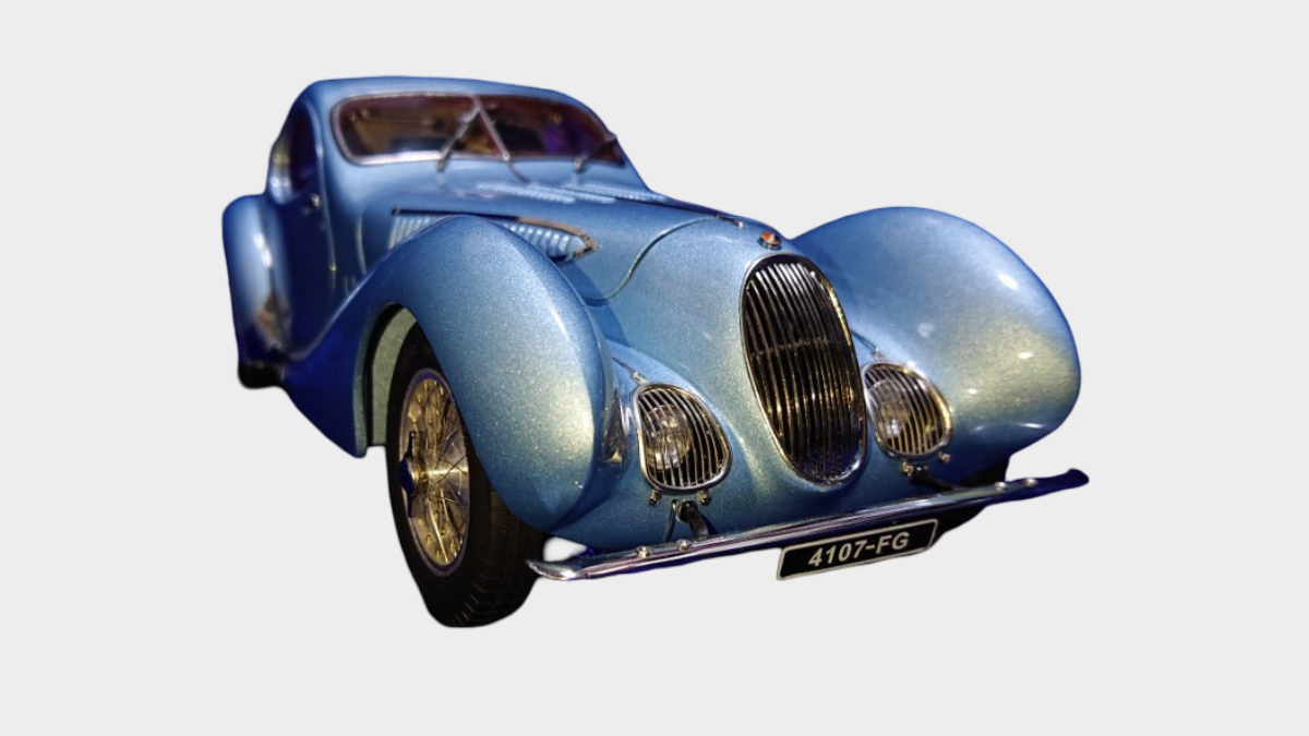 CMC 1/18 Talbot Lago T150 C-SS Teardrop Coupe M-145 Figoni & Falaschi Light Blue Metallic Diecast Model