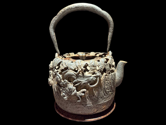 Cast Iron Tetsubin Kettle with High-Relief Cloud Dragon Motif