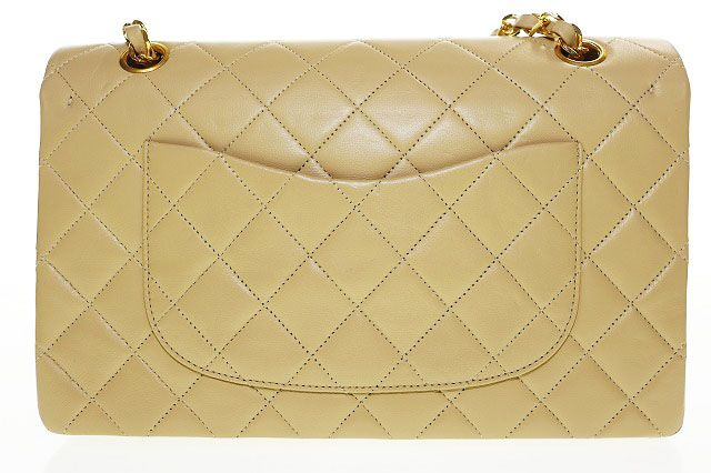Chanel Matelasse 25 Beige Lambskin Double Flap Gold Chain Vintage
