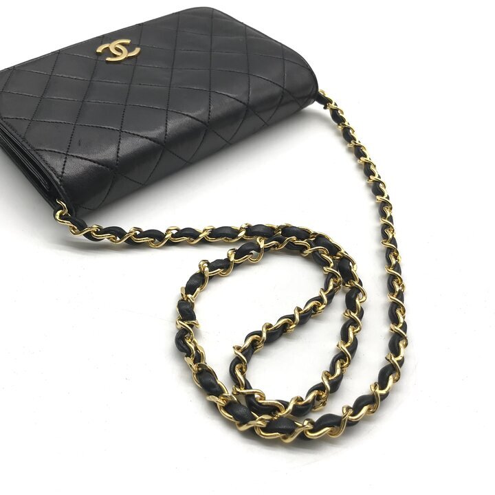 Chanel Vintage Mini Matelasse 19 Black Lambskin Chain Shoulder Bag Gold CC