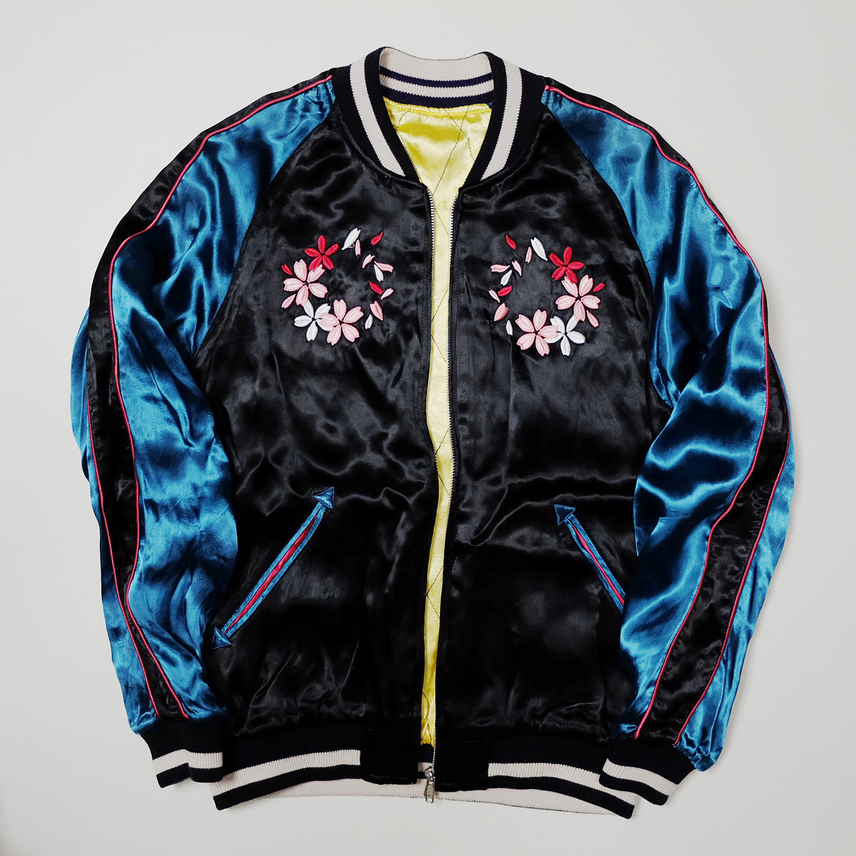 Vintage IOLANI Sukajan Jacket Reversible Sakura Moon Embroidered Japanese Souvenir Bomber Black Blue Yellow