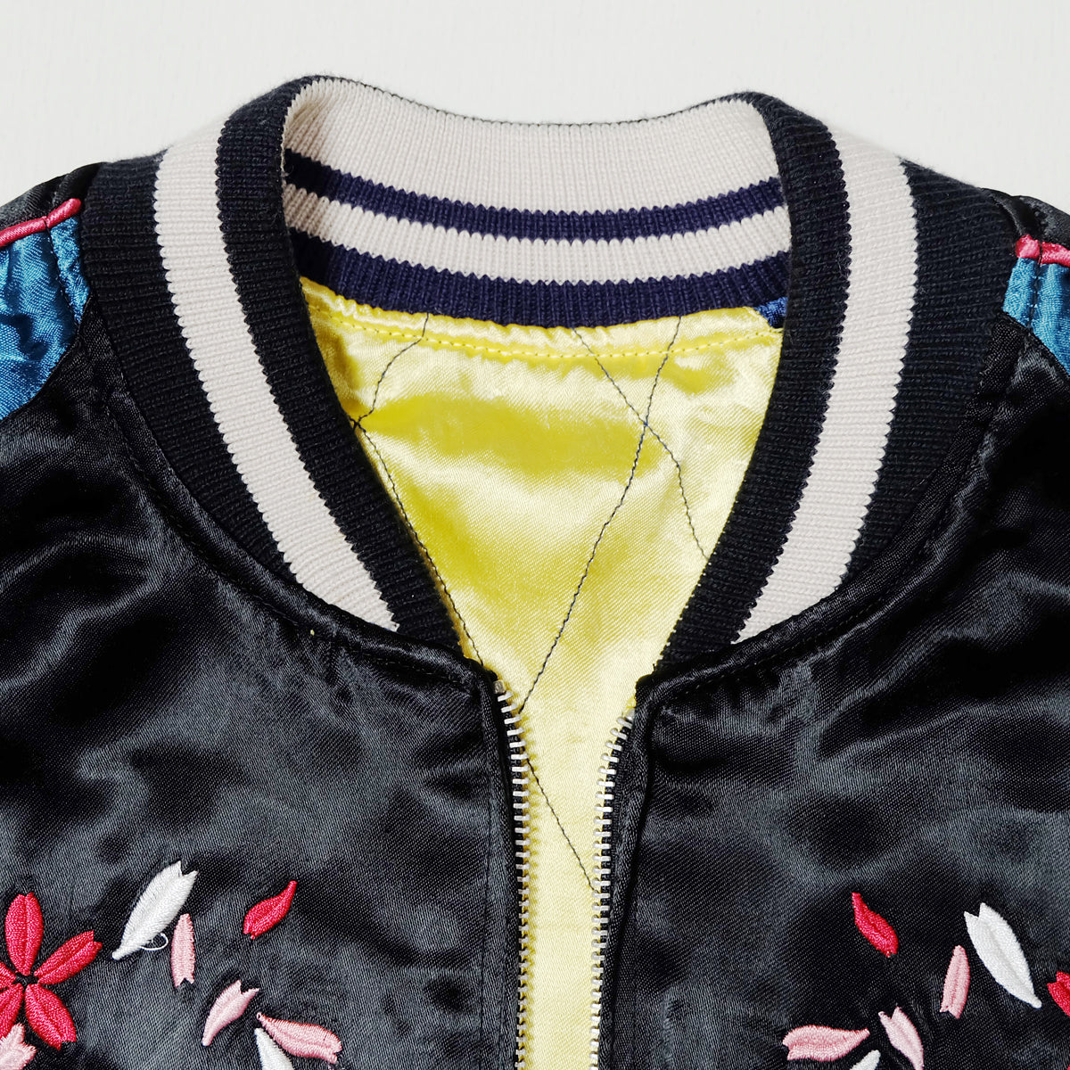 Vintage IOLANI Sukajan Jacket Reversible Sakura Moon Embroidered Japanese Souvenir Bomber Black Blue Yellow