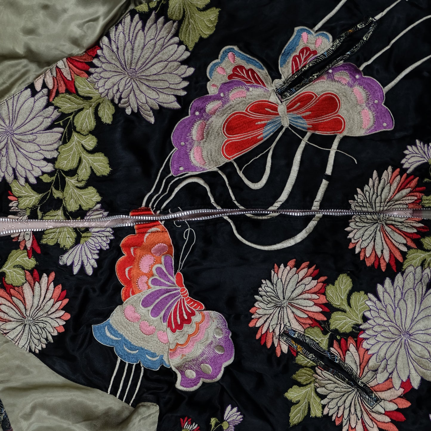 Vintage Reversible Butterfly Chocho Sukajan Jacket Size M Chrysanthemum Embroidered Japanese Souvenir Bomber Y2K