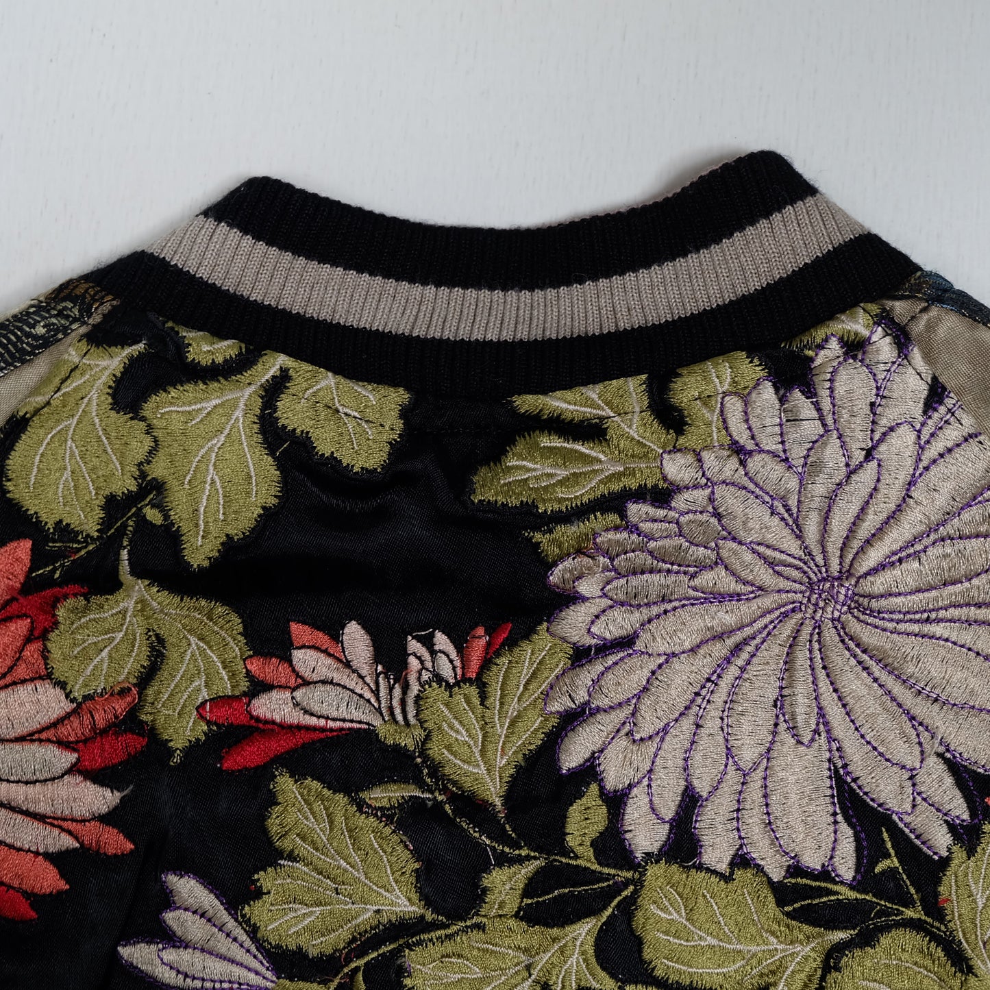 Vintage Reversible Butterfly Chocho Sukajan Jacket Size M Chrysanthemum Embroidered Japanese Souvenir Bomber Y2K