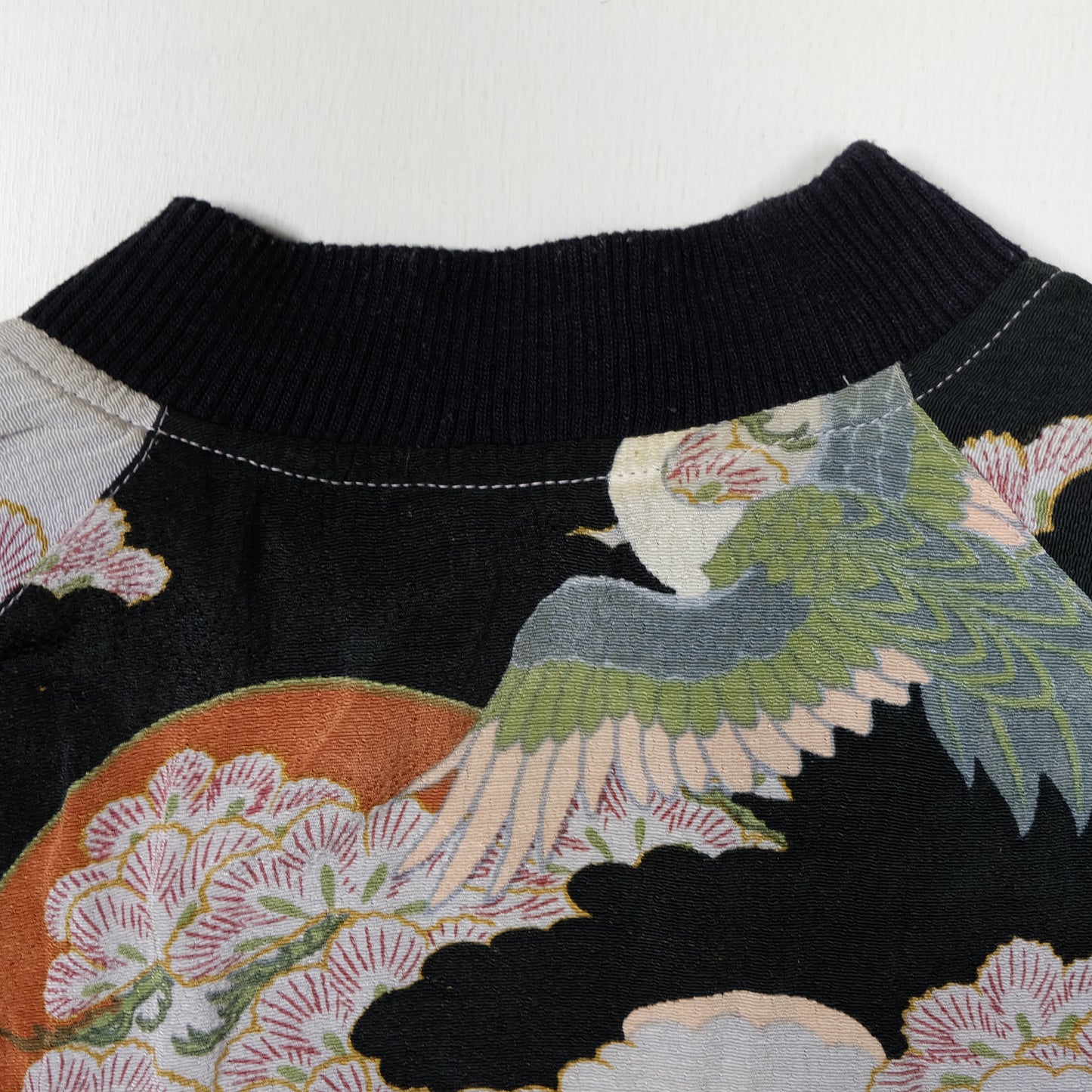 Vintage Japanese Japan Nihonga Ukiyoe Kabuki Samurai Musha Actor Kabuto Helmet Embroidered Yokosuka Jumper Bomber Sukajan Souvenir Jacket M