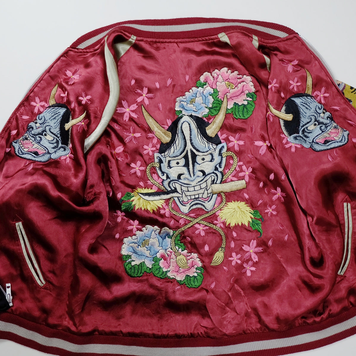 Vintage Japanese Japan Hannya Evil Devil Sakura Rose Sword Tattoo Art Design Embroidered Yokosuka Jumper Bomber Sukajan Souvenir Jacket M
