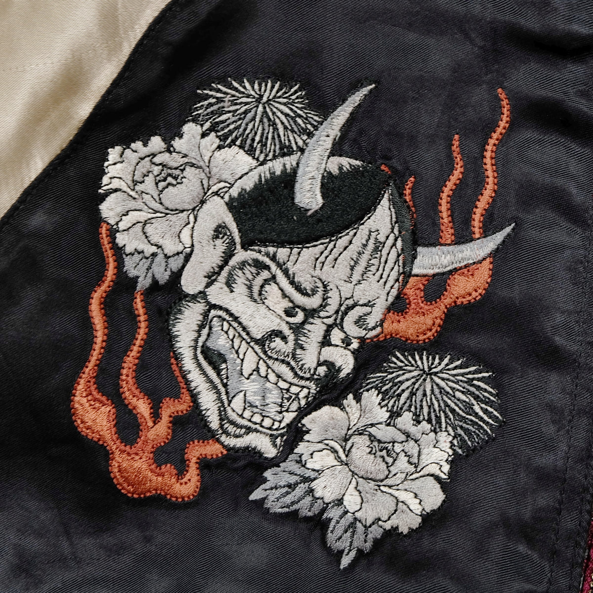 Vintage Reversible Hannya Sukajan Jacket Size S Japanese Oni Mask Katana Peony Flame Embroidered Yokosuka Bomber