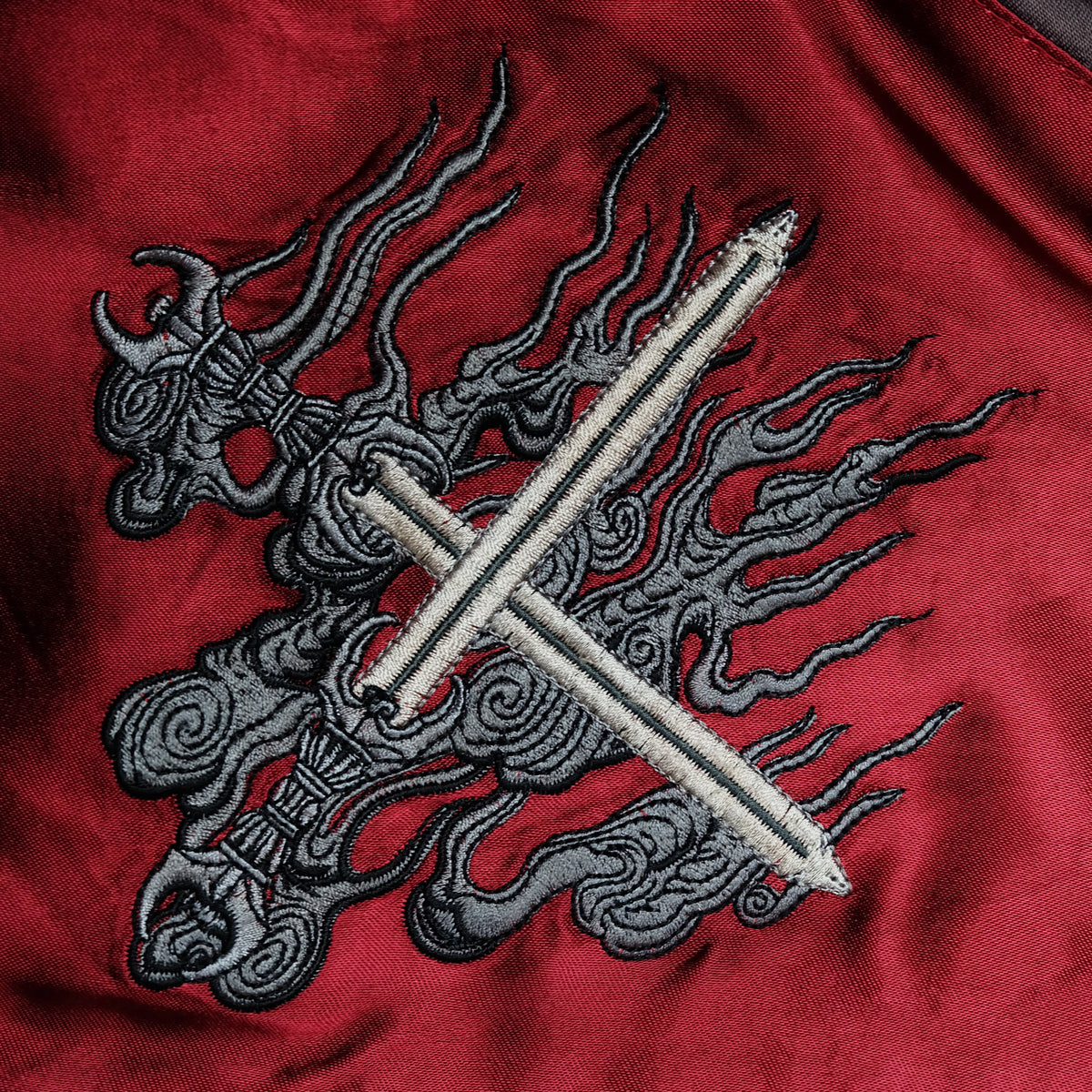 RYUOH Vintage Japanese Japan Fudo Myo Alcala Buddha Sword Katana Warrior Red Embroidered Yokosuka Jumper Bomber Sukajan Souvenir Jacket L