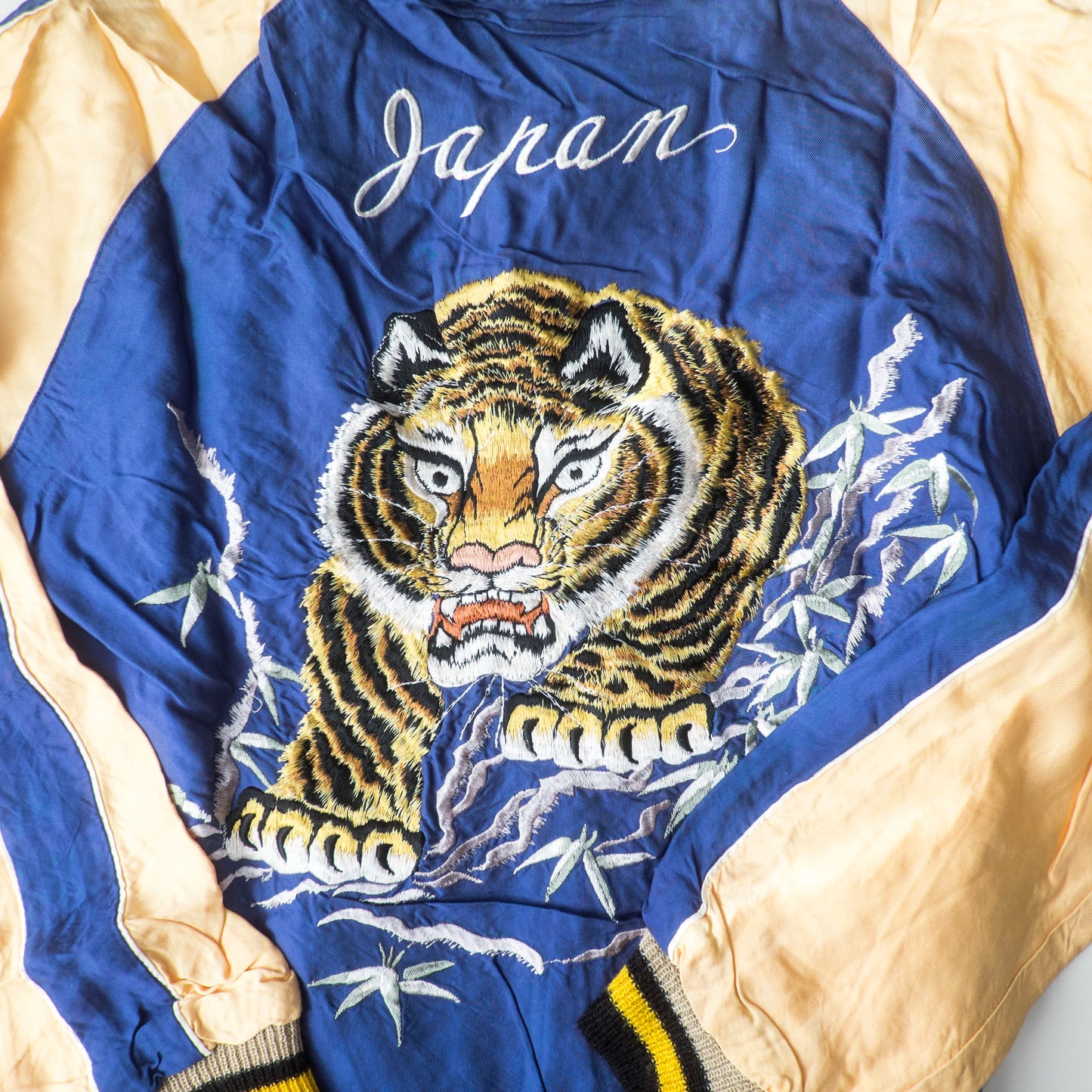 Tailor Toyo 1950s Vintage Reproduction Japan Sukajan Reversible Tiger Eagle Globe Souvenir Jacket Size S Embroidered Satin Bomber