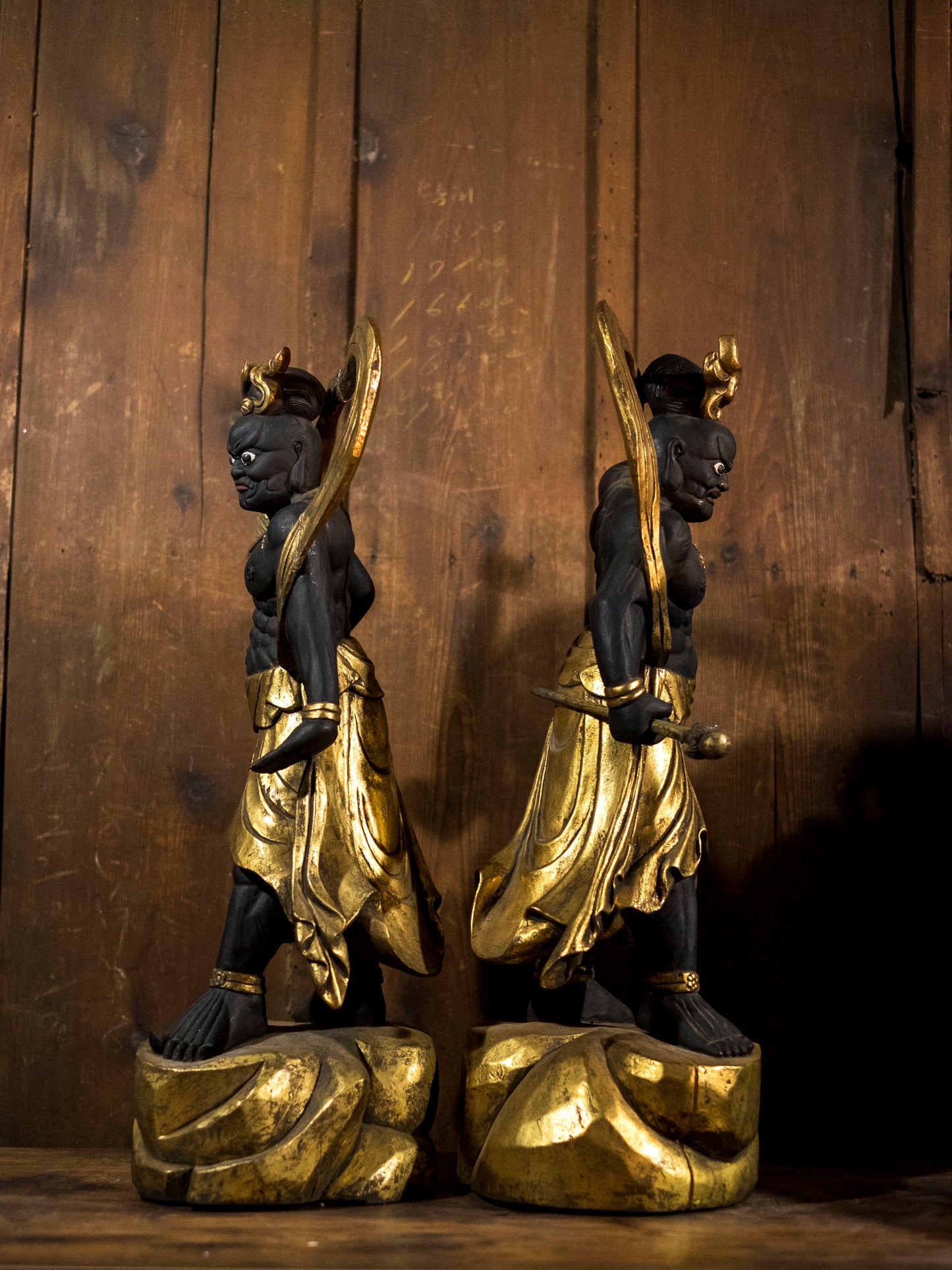 Large Nio Deva Kings (Agyō & Ungyō) — Monumental Wooden Guardian Pair, Gilt & Polychrome, Mid–Late Shōwa Period, 69cm Each
