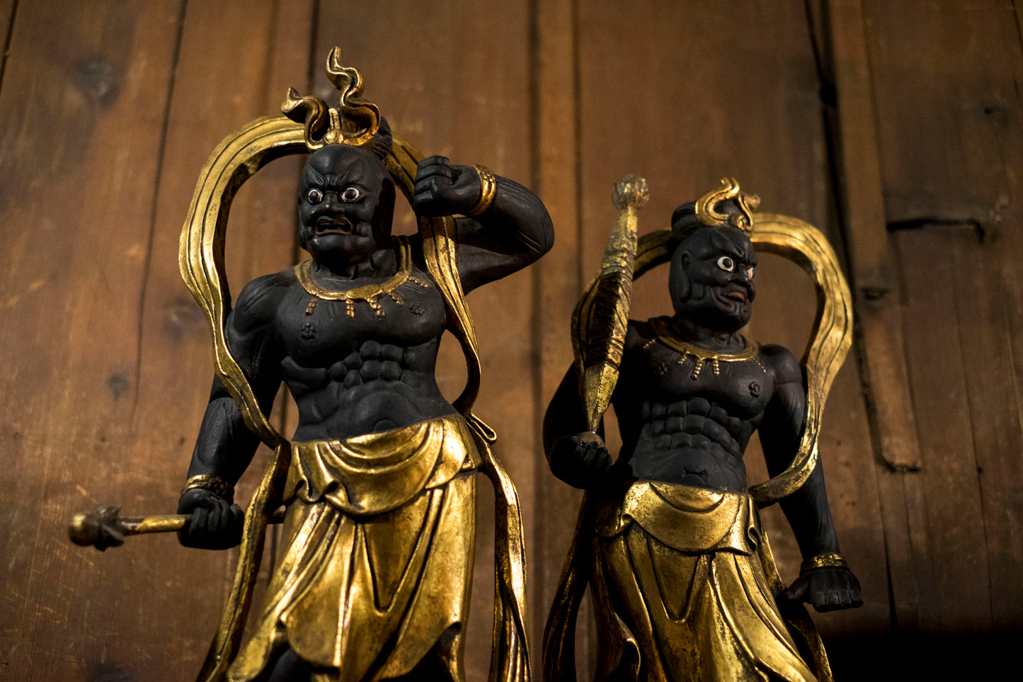 Large Nio Deva Kings (Agyō & Ungyō) — Monumental Wooden Guardian Pair, Gilt & Polychrome, Mid–Late Shōwa Period, 69cm Each