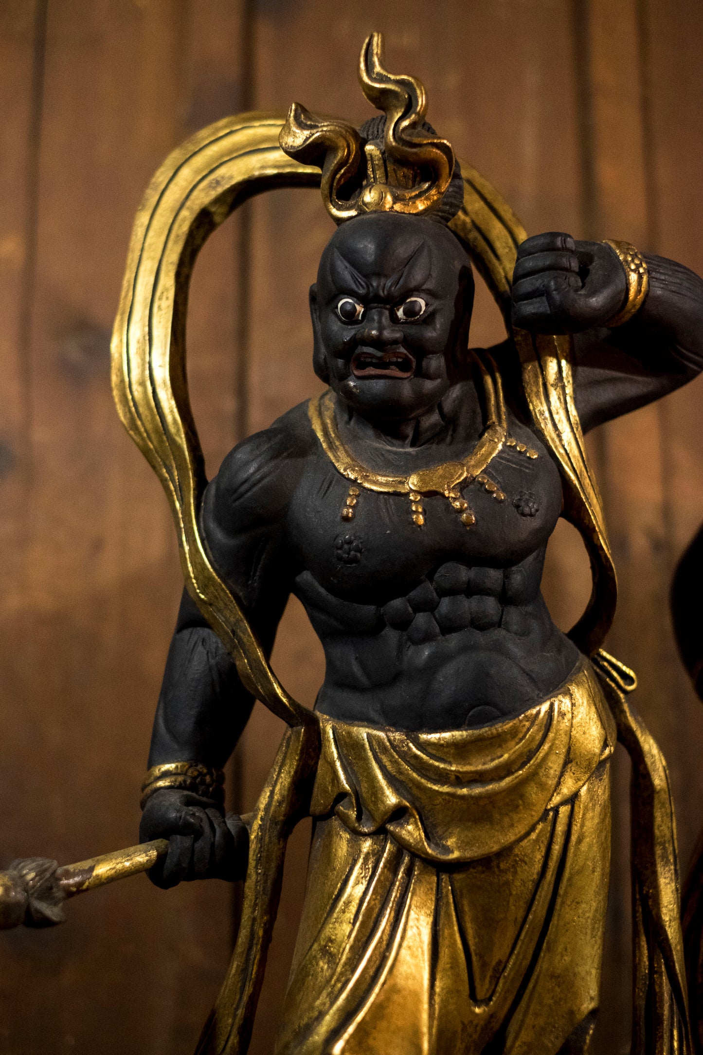 Large Nio Deva Kings (Agyō & Ungyō) — Monumental Wooden Guardian Pair, Gilt & Polychrome, Mid–Late Shōwa Period, 69cm Each