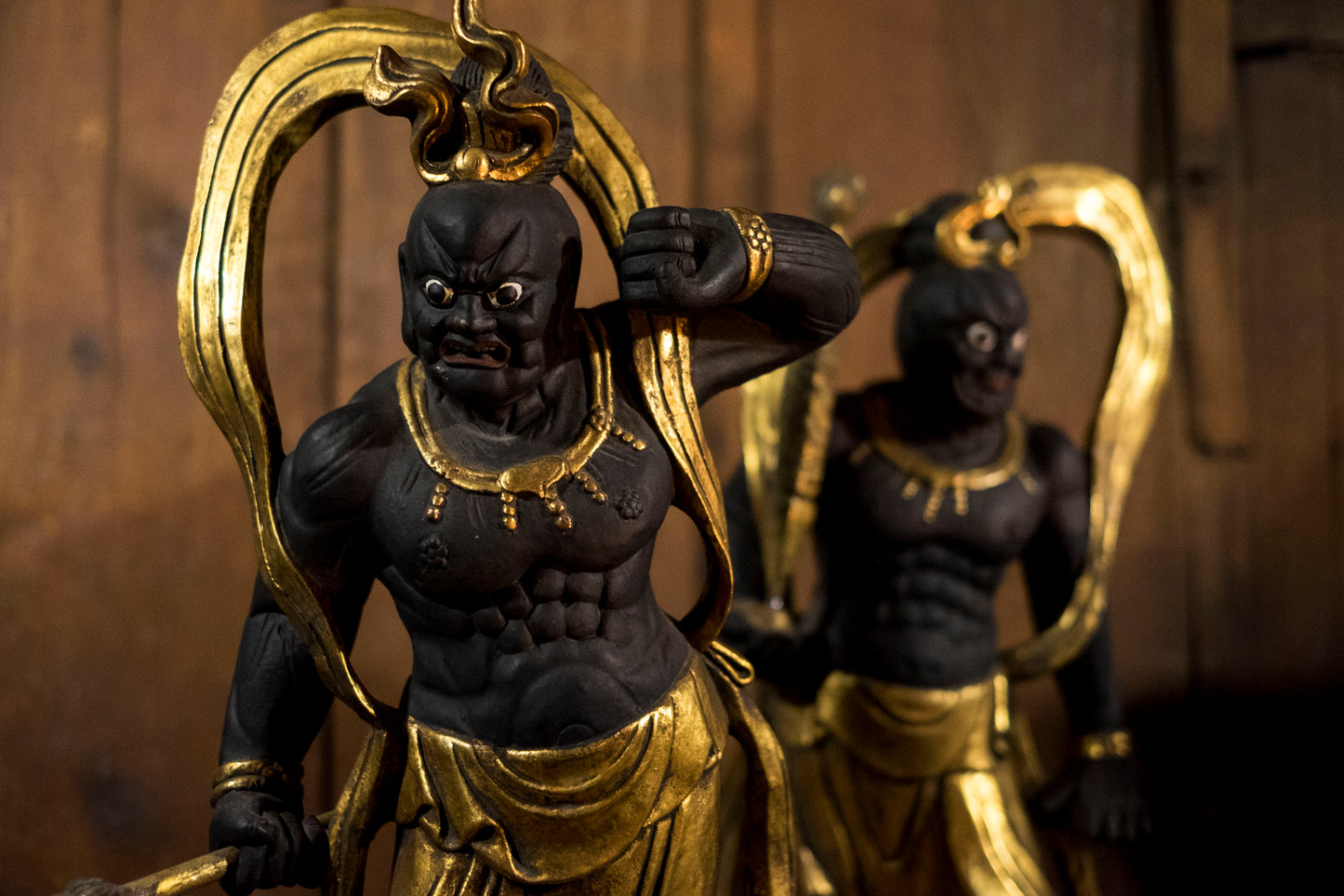 Large Nio Deva Kings (Agyō & Ungyō) — Monumental Wooden Guardian Pair, Gilt & Polychrome, Mid–Late Shōwa Period, 69cm Each