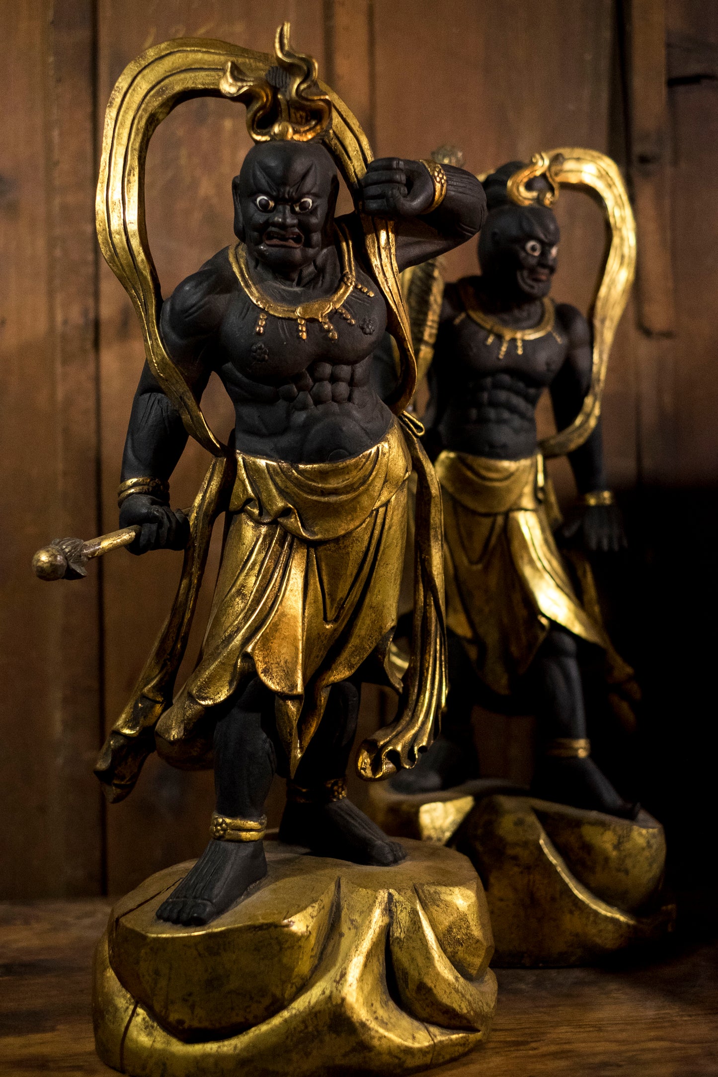 Large Nio Deva Kings (Agyō & Ungyō) — Monumental Wooden Guardian Pair, Gilt & Polychrome, Mid–Late Shōwa Period, 69cm Each