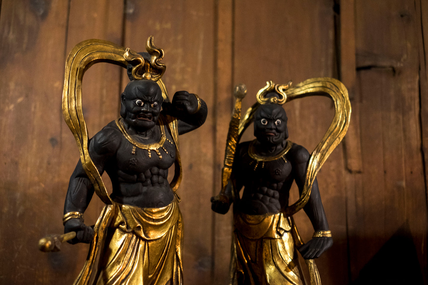 Large Nio Deva Kings (Agyō & Ungyō) — Monumental Wooden Guardian Pair, Gilt & Polychrome, Mid–Late Shōwa Period, 69cm Each