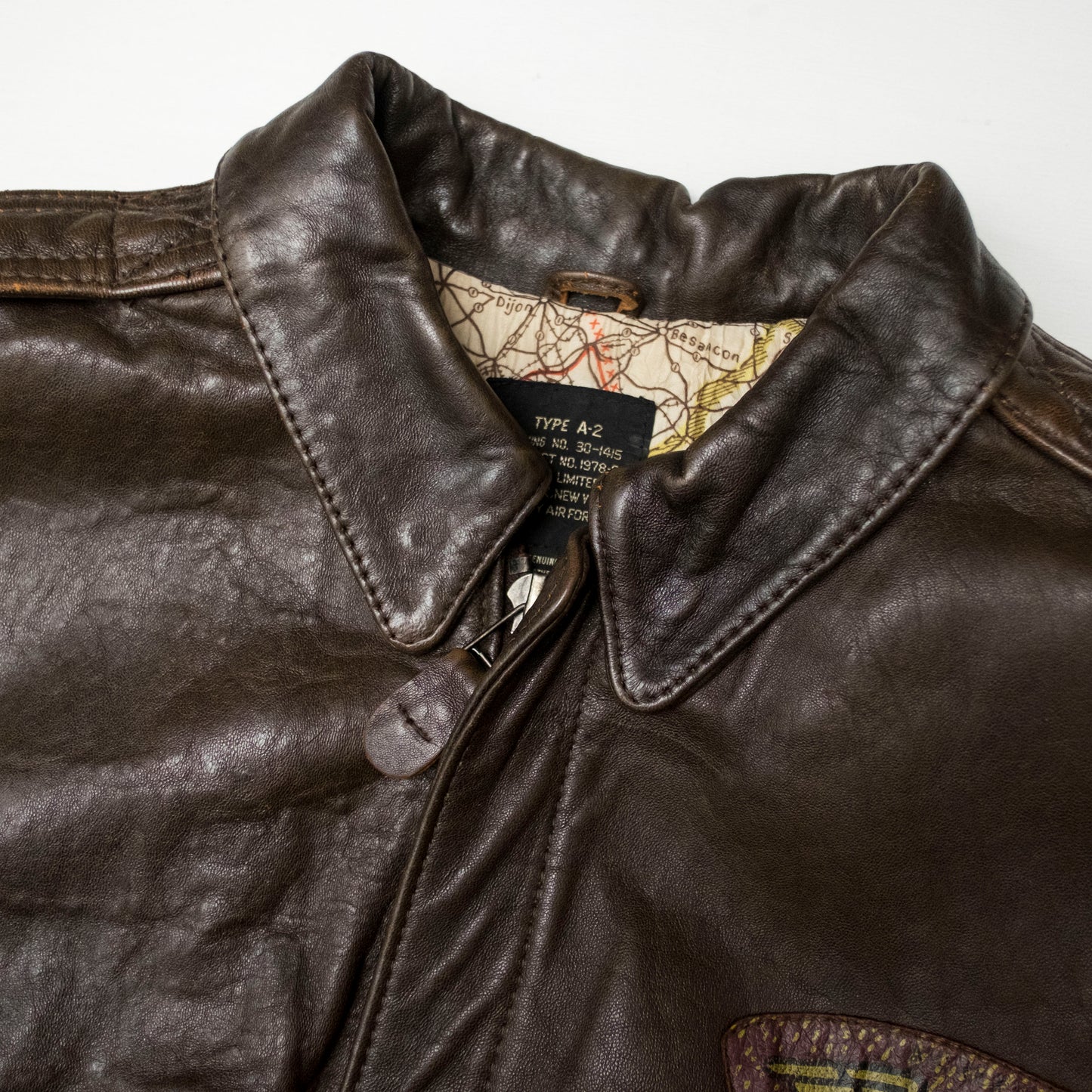 Vintage Type AVIREX A-2 Leather Brown Patch Patches Glenn Millers Band Back Paint Carrier Air Group USO Tour Military Flight Bomber Jacket  ( Size: S )