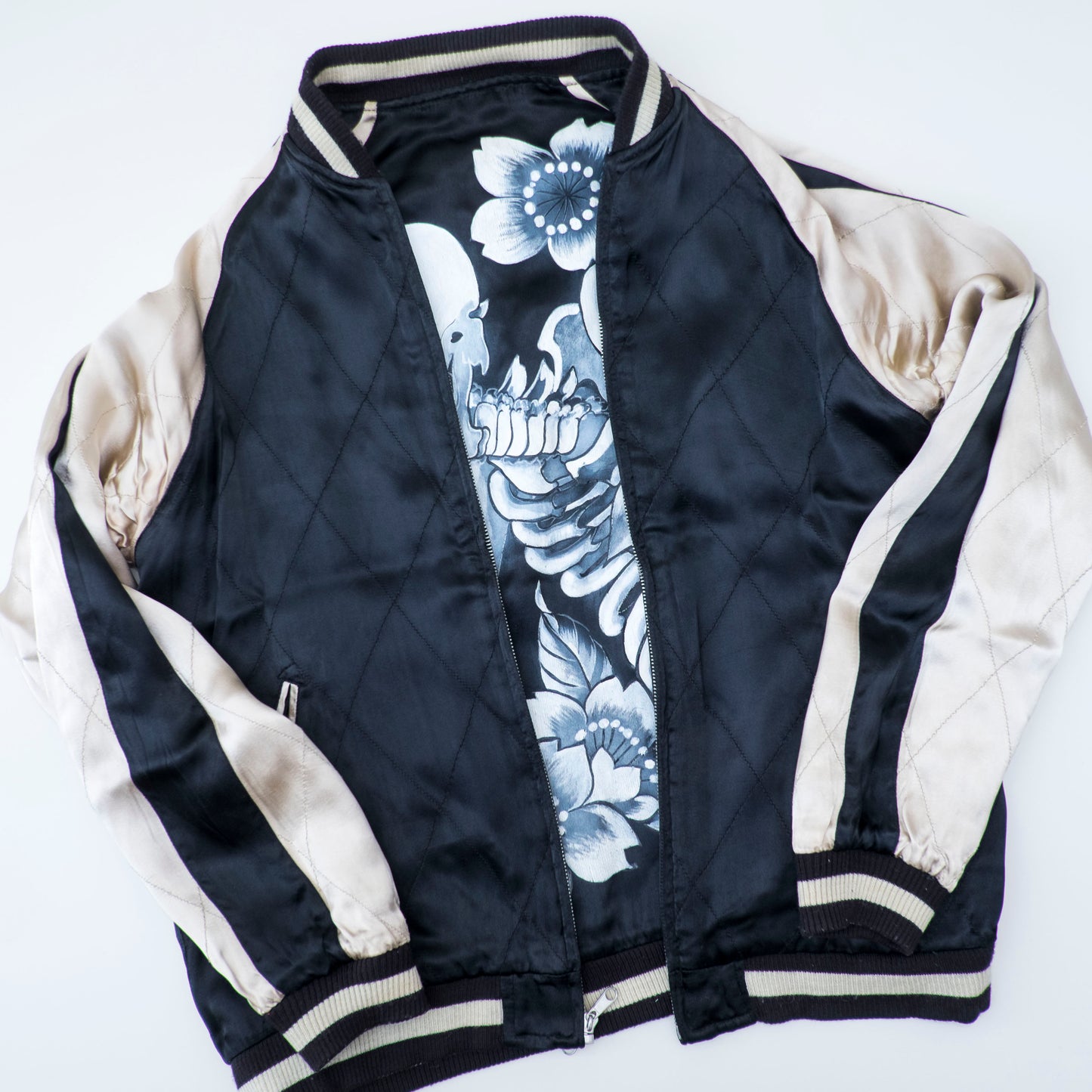 Rare Hand-Painted Skeleton Sukajan Jacket L Japanese Skull Floral Art Vintage Yokosuka Souvenir Bomber