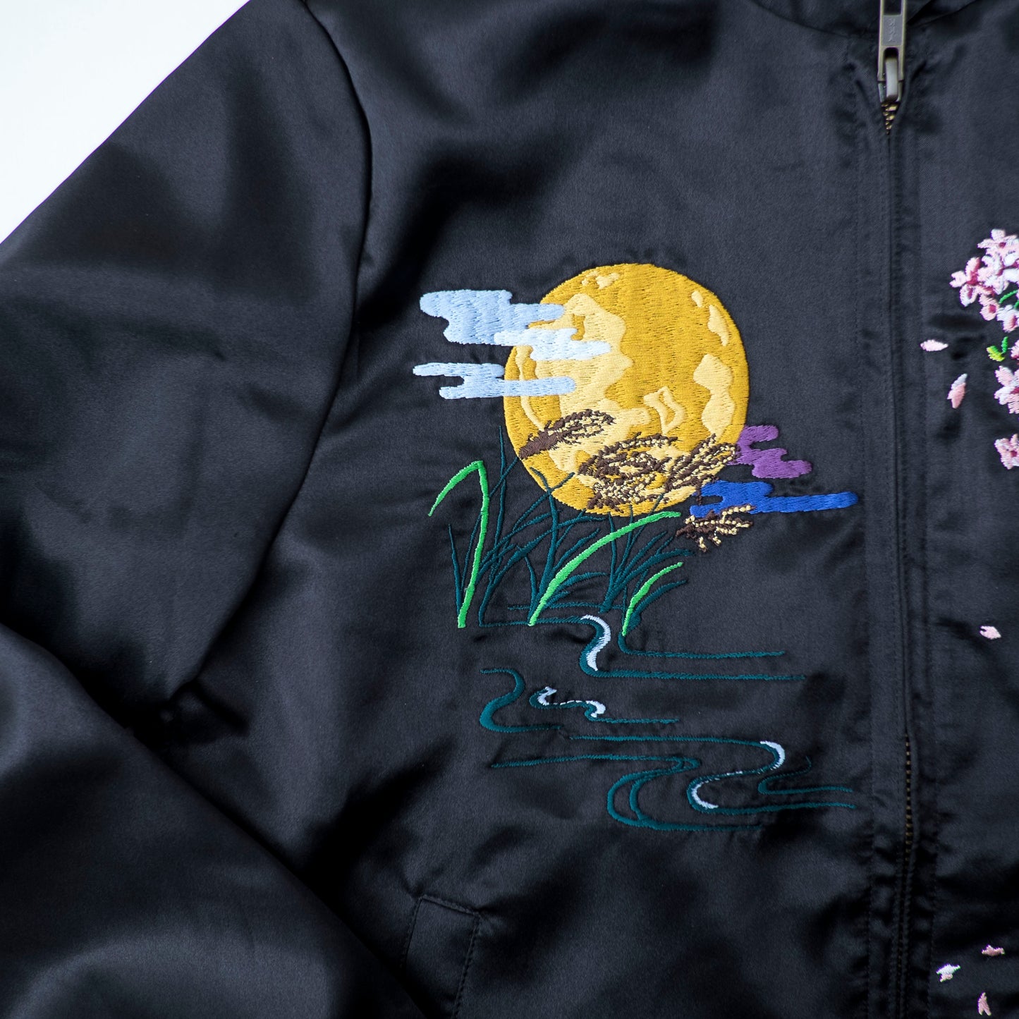Vintage Japanese Japan TOKYO Sumo Yokozuna Wrestler Mt. Fuji Tattoo Art Design Embroidered Yokosuka Jumper Bomber Sukajan Souvenir Jacket M