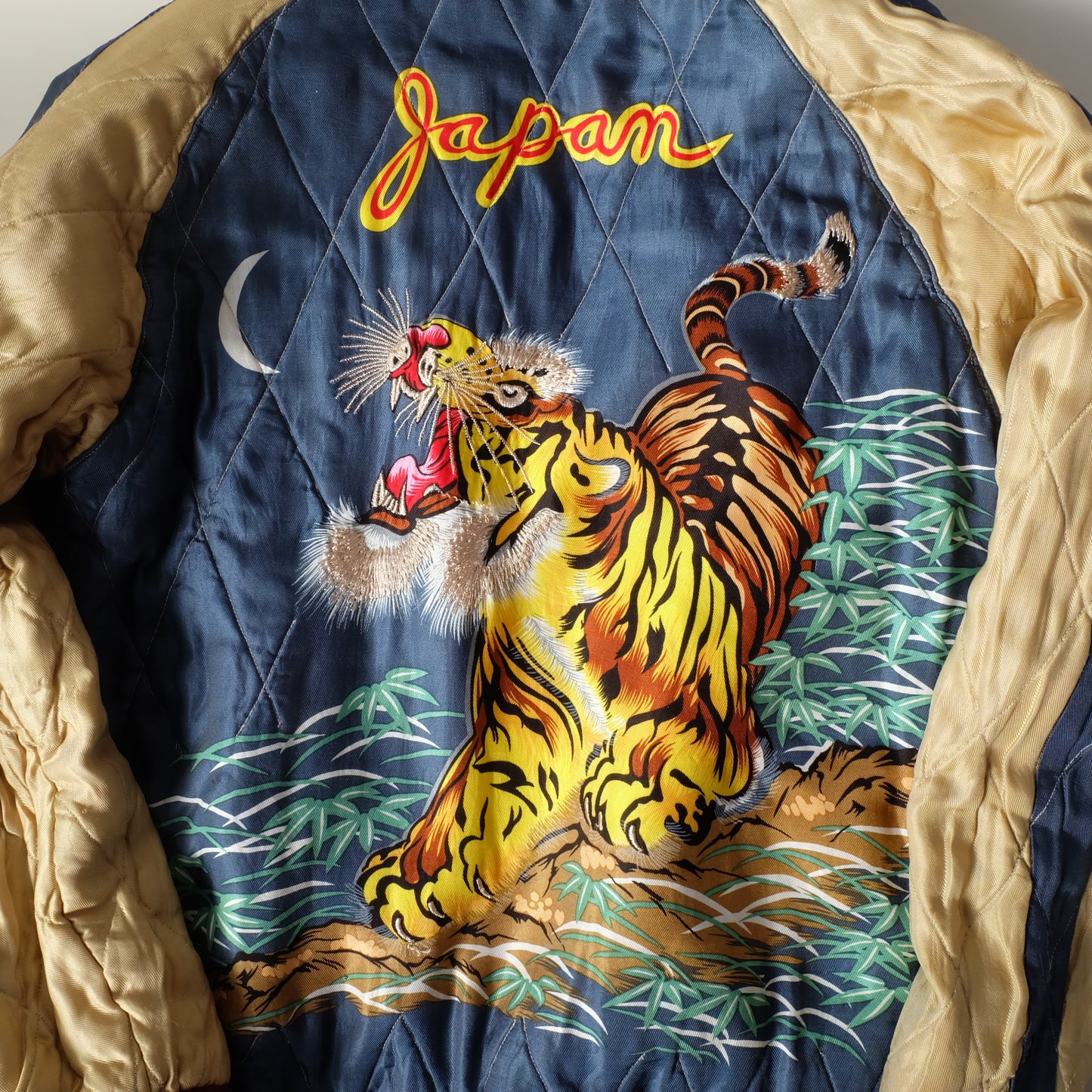 KOSHO Tailor Toyo TT10797 Reversible Sukajan Jacket Iwo Jima Tiger 2004 Japanese Souvenir Bomber F