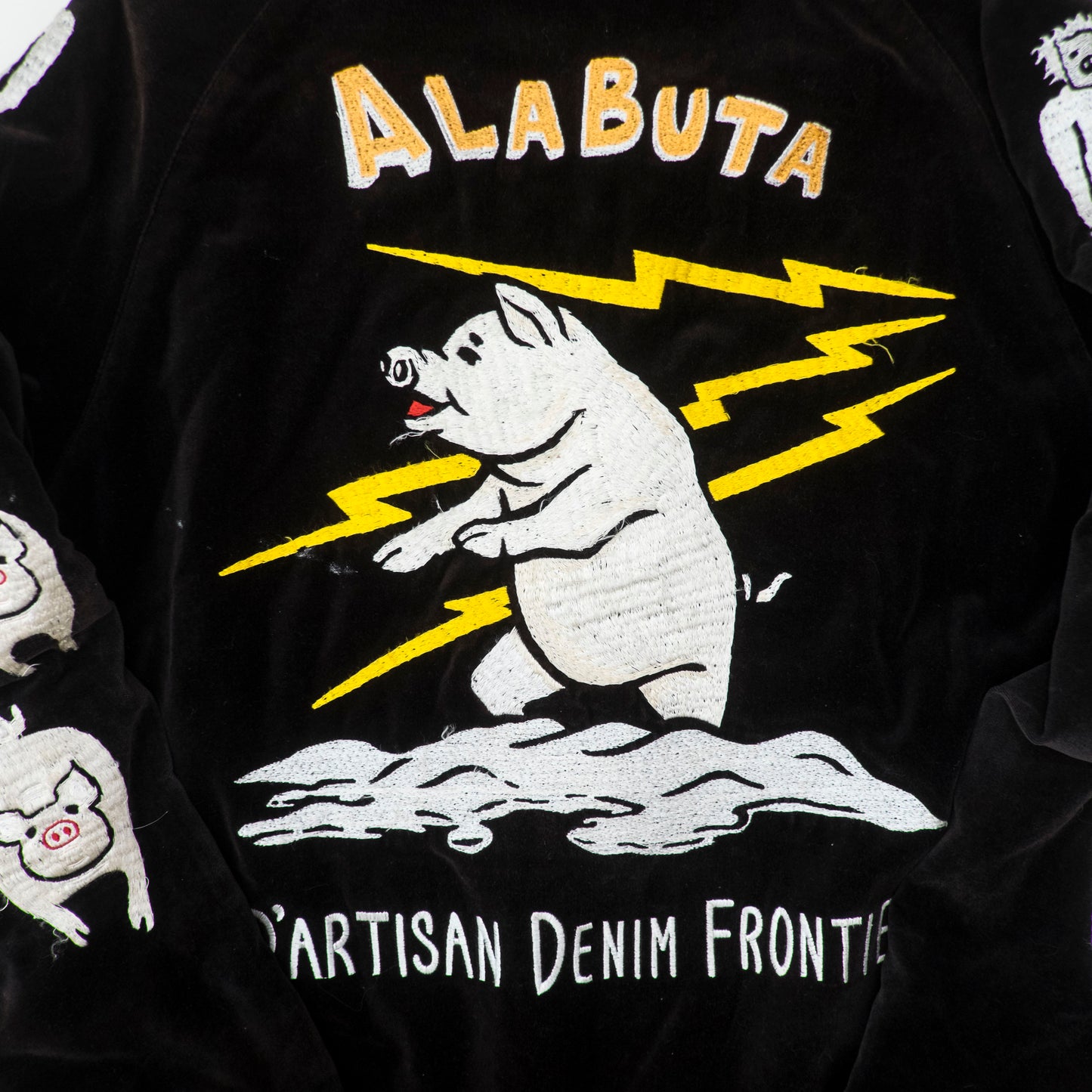 Vintage Studio D’Artisan ALABUTA Pig Tank Reversible Sukajan Size M Embroidered Velveteen Osaka Souvenir Jacket