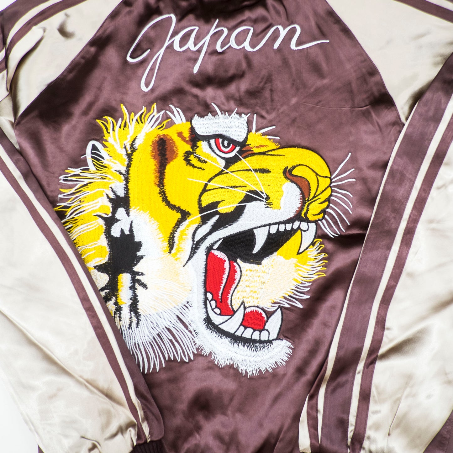 Vintage Japanese Sukajan Jacket Roaring Tiger Embroidery Reversible Brown Cream Yokosuka Souvenir Bomber Japan Streetwear