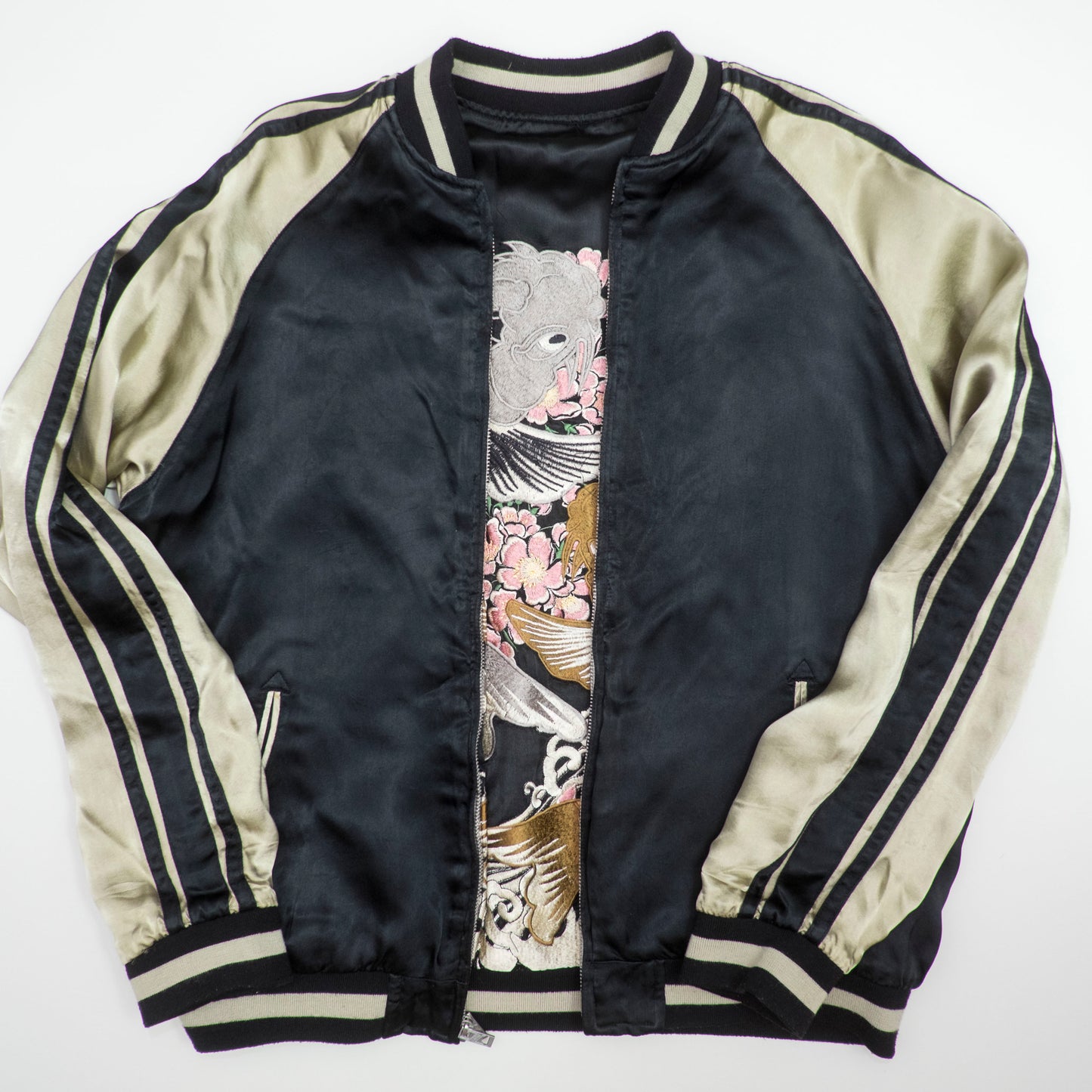 Koto Koto KTJK-023 Nishikigoi Koi Sakura Reversible Sukajan Jacket Black Silver Japanese Rayon Bomber