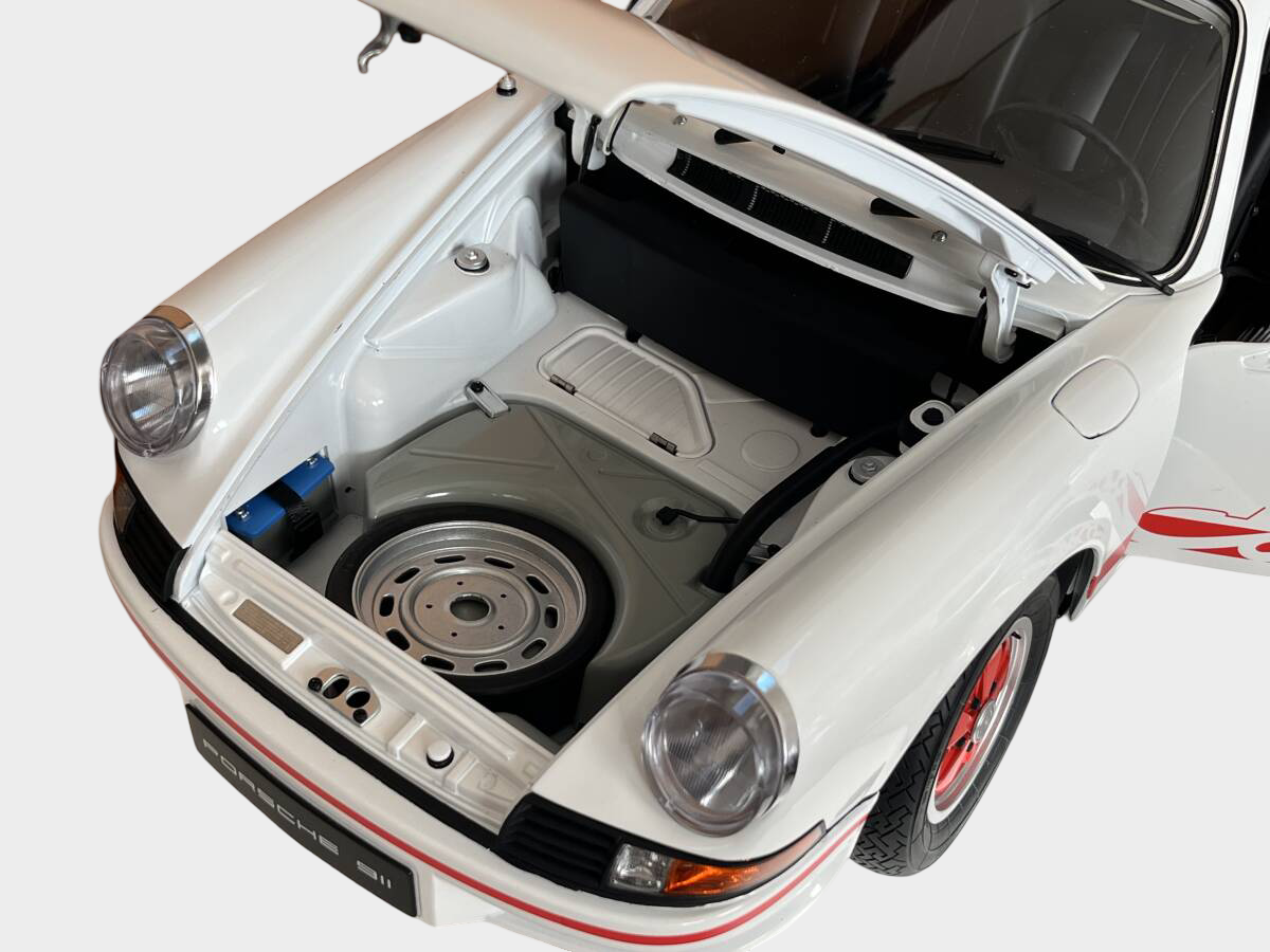 DeAgostini 1/8 Porsche 911 Carrera RS 2.7 Completed Build Model Lights Sound 50cm Large Scale Display
