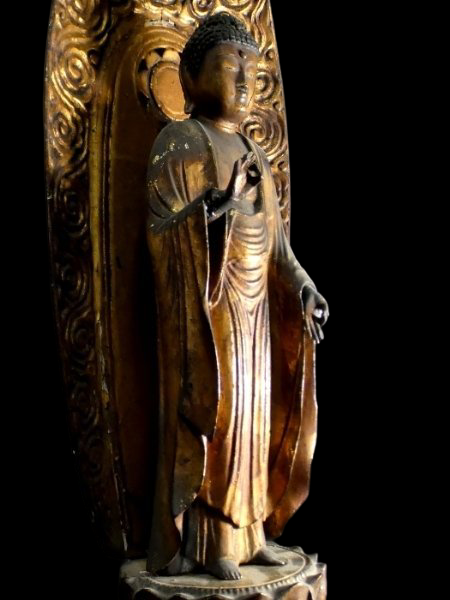 Edo-Period Amida Nyorai Triad | Monumental Wooden Gilt Buddhist Sculpture | Temple-Scale Centerpiece | c. 58cm
