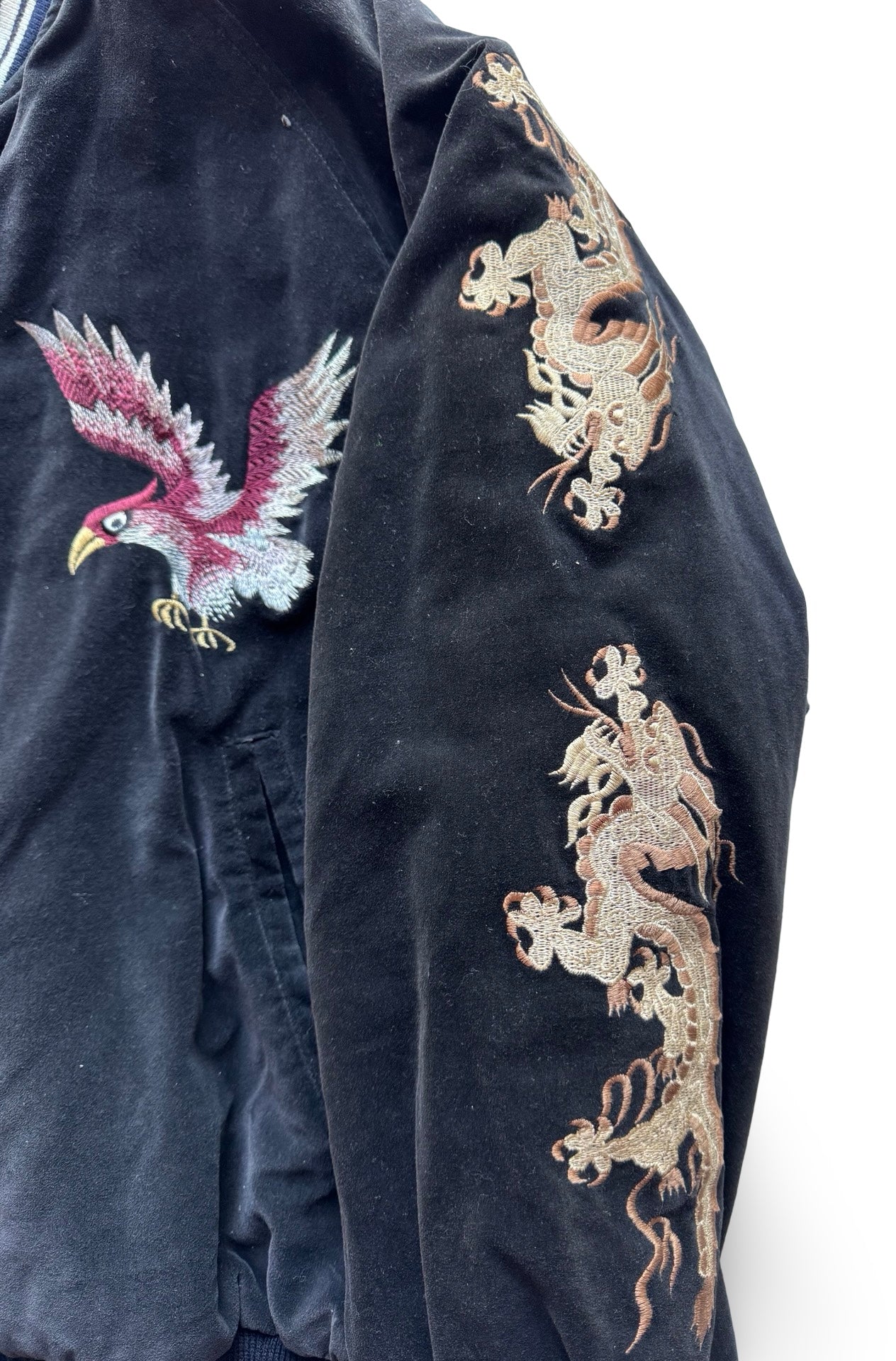 Vintage West-Pac Tour Sukajan Jacket – USS Midway CV-41 Tiger & Dragon Embroidery – Yokosuka Souvenir Sukajan (Velveteen)