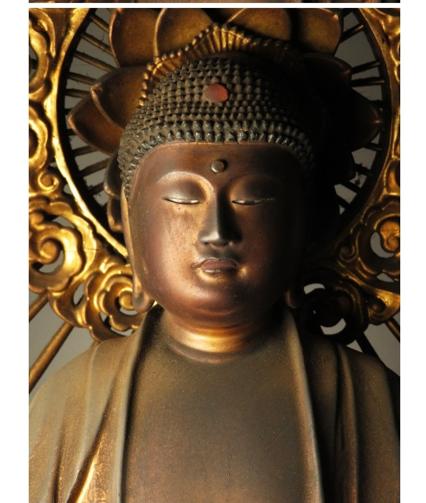 Early Edo Standing Amida Nyorai with Rock-Crystal Gyokugan Eyes — Temple-Release Giltwood Buddhist Sculpture, Museum-Grade Presence