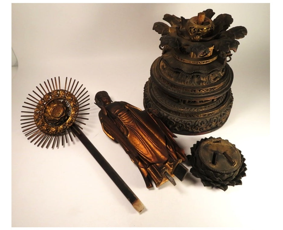 Early Edo Standing Amida Nyorai with Rock-Crystal Gyokugan Eyes — Temple-Release Giltwood Buddhist Sculpture, Museum-Grade Presence