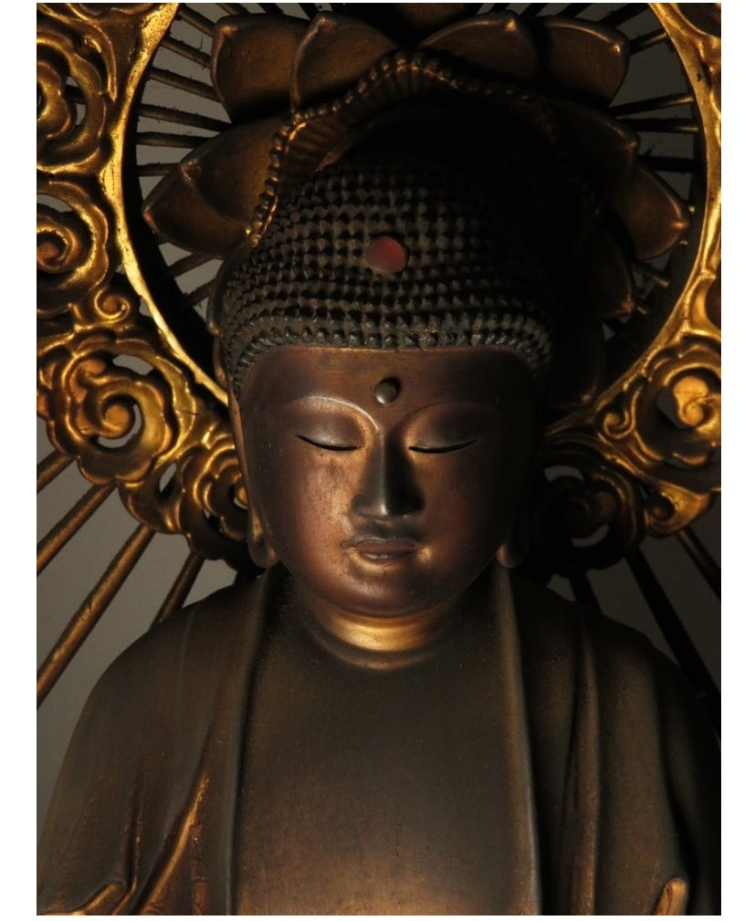 Early Edo Standing Amida Nyorai with Rock-Crystal Gyokugan Eyes — Temple-Release Giltwood Buddhist Sculpture, Museum-Grade Presence