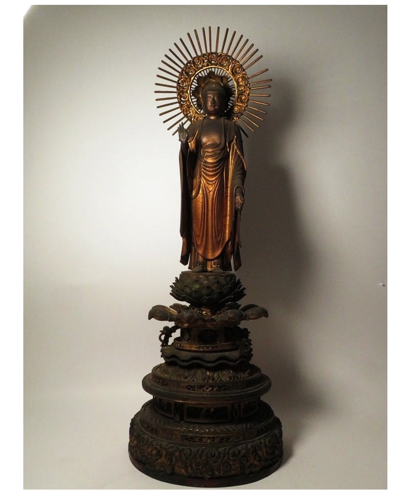 Early Edo Standing Amida Nyorai with Rock-Crystal Gyokugan Eyes — Temple-Release Giltwood Buddhist Sculpture, Museum-Grade Presence