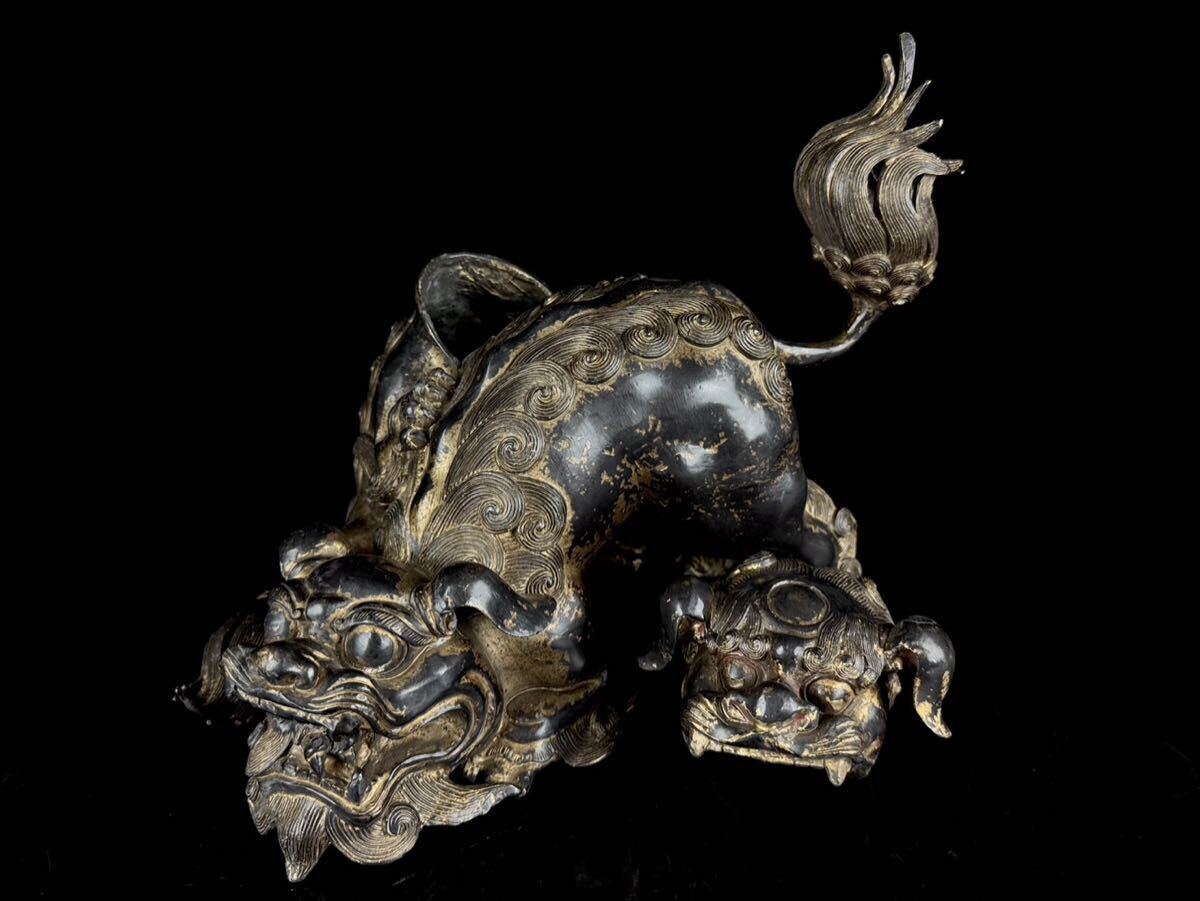 Edo-Period Bronze Shishi Incense Burner — Gilt-Accented Guardian Lion Sculpture