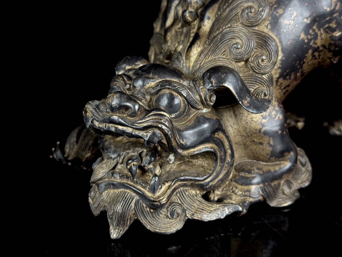 Edo-Period Bronze Shishi Incense Burner — Gilt-Accented Guardian Lion Sculpture